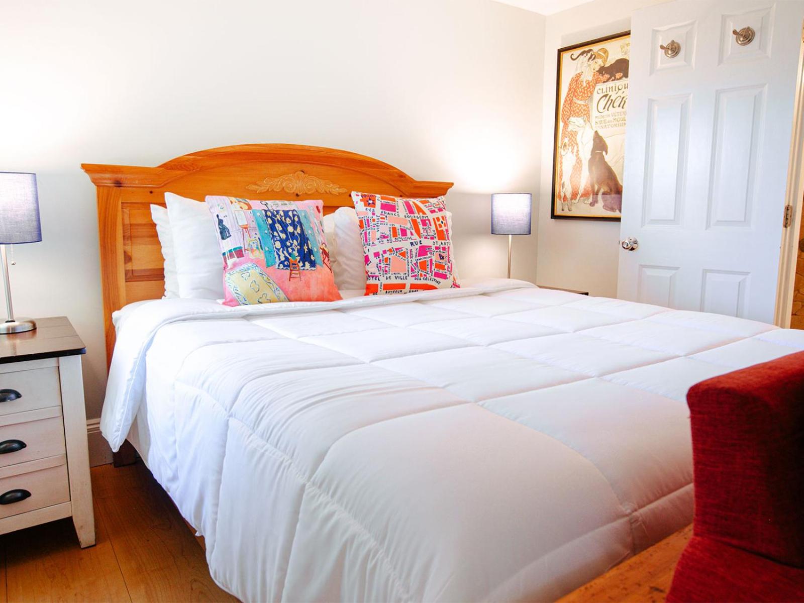 Deluxe Queen Room