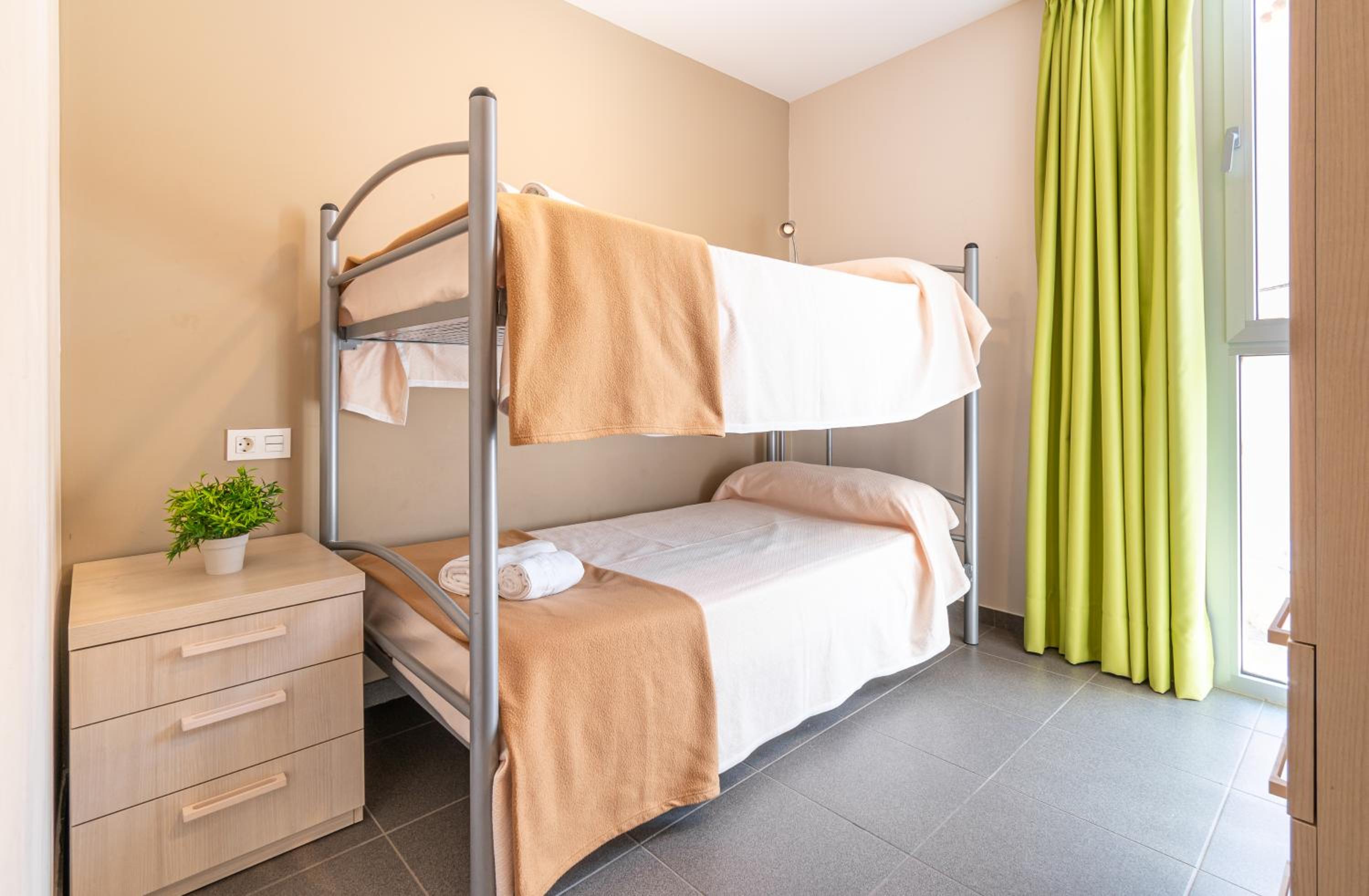 Habitación Doble con Baño Privado