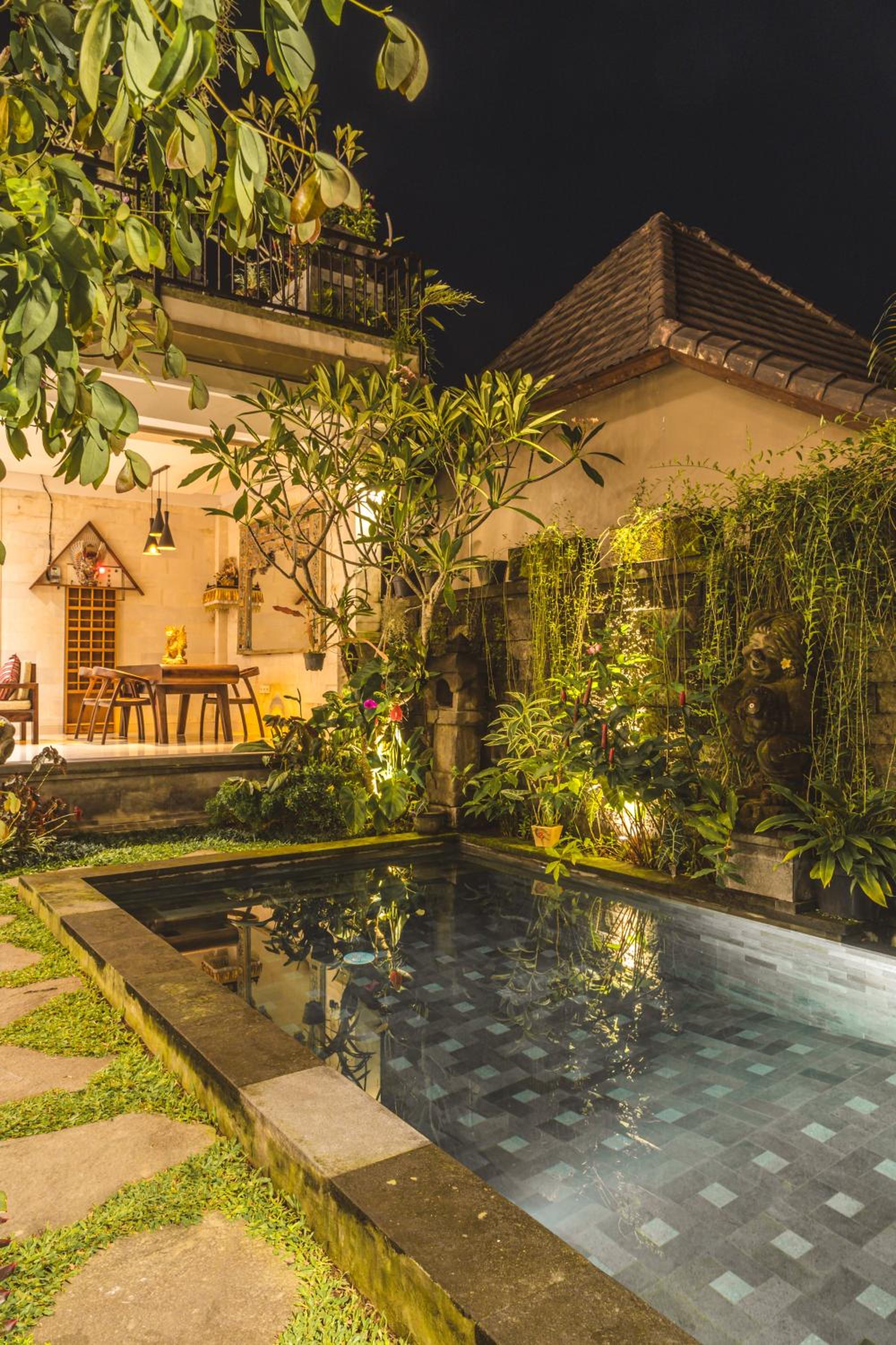 Double Room with Pool View - Photo 19