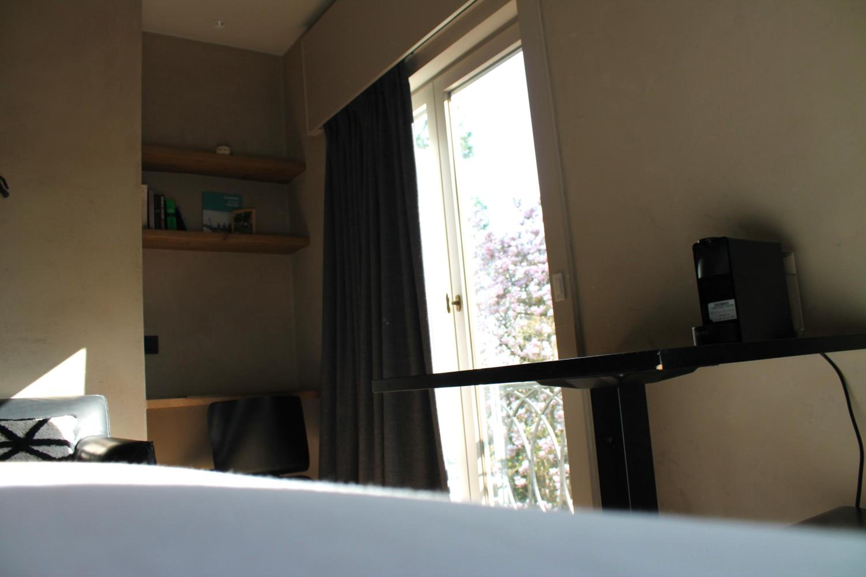 Deluxe Suite - Photo 2