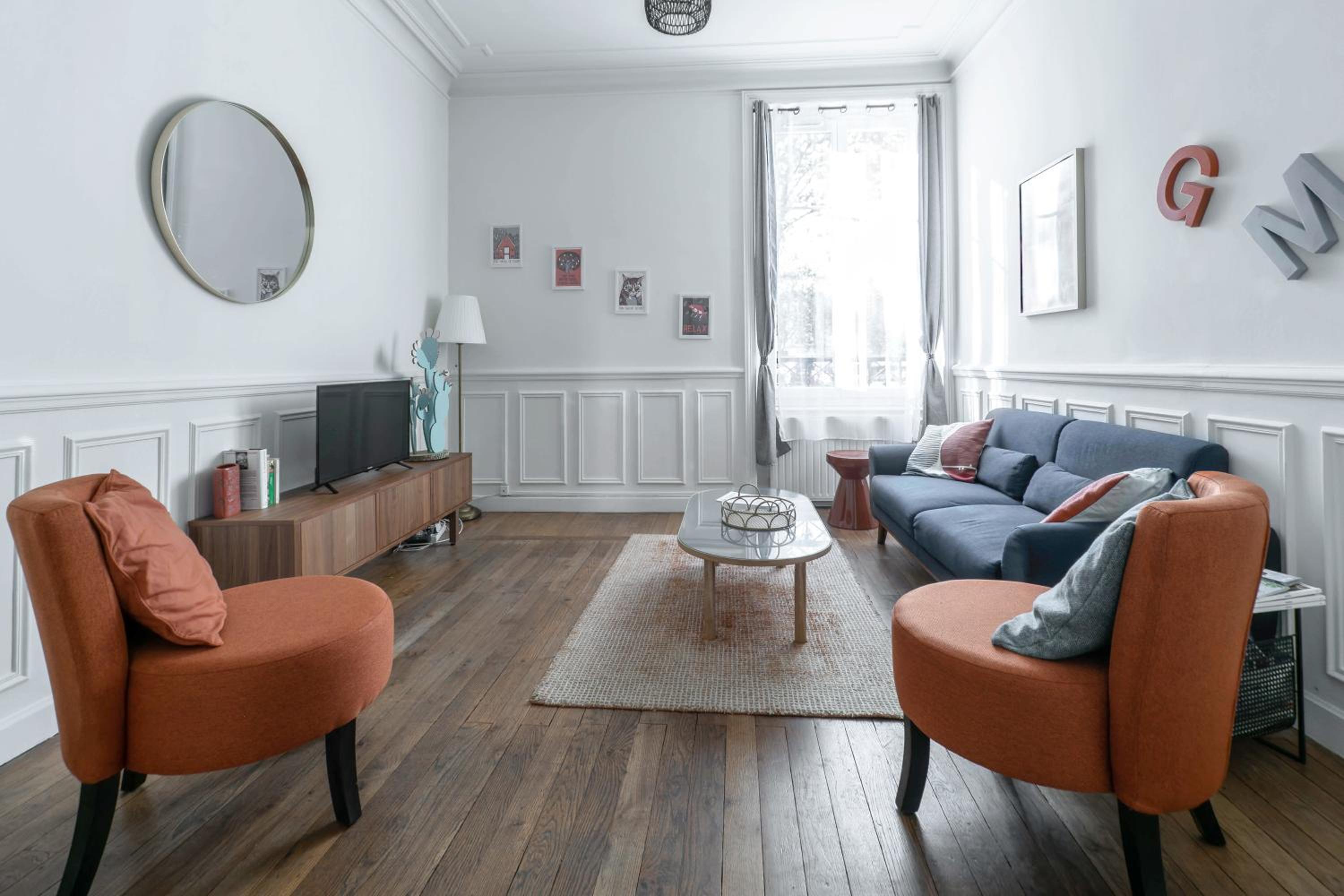 Two-Bedroom Apartment - Photo 19