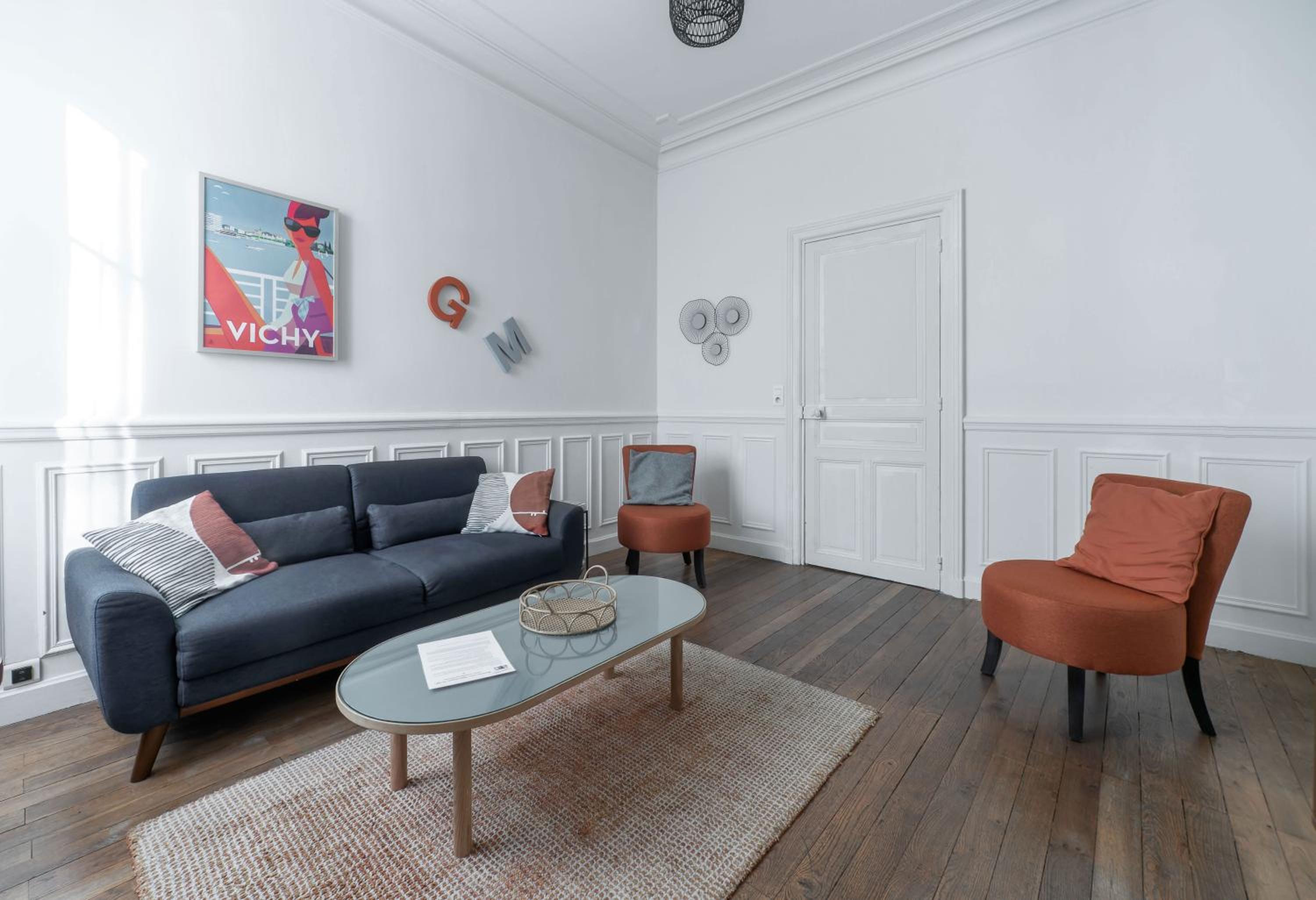 Two-Bedroom Apartment - Photo 18