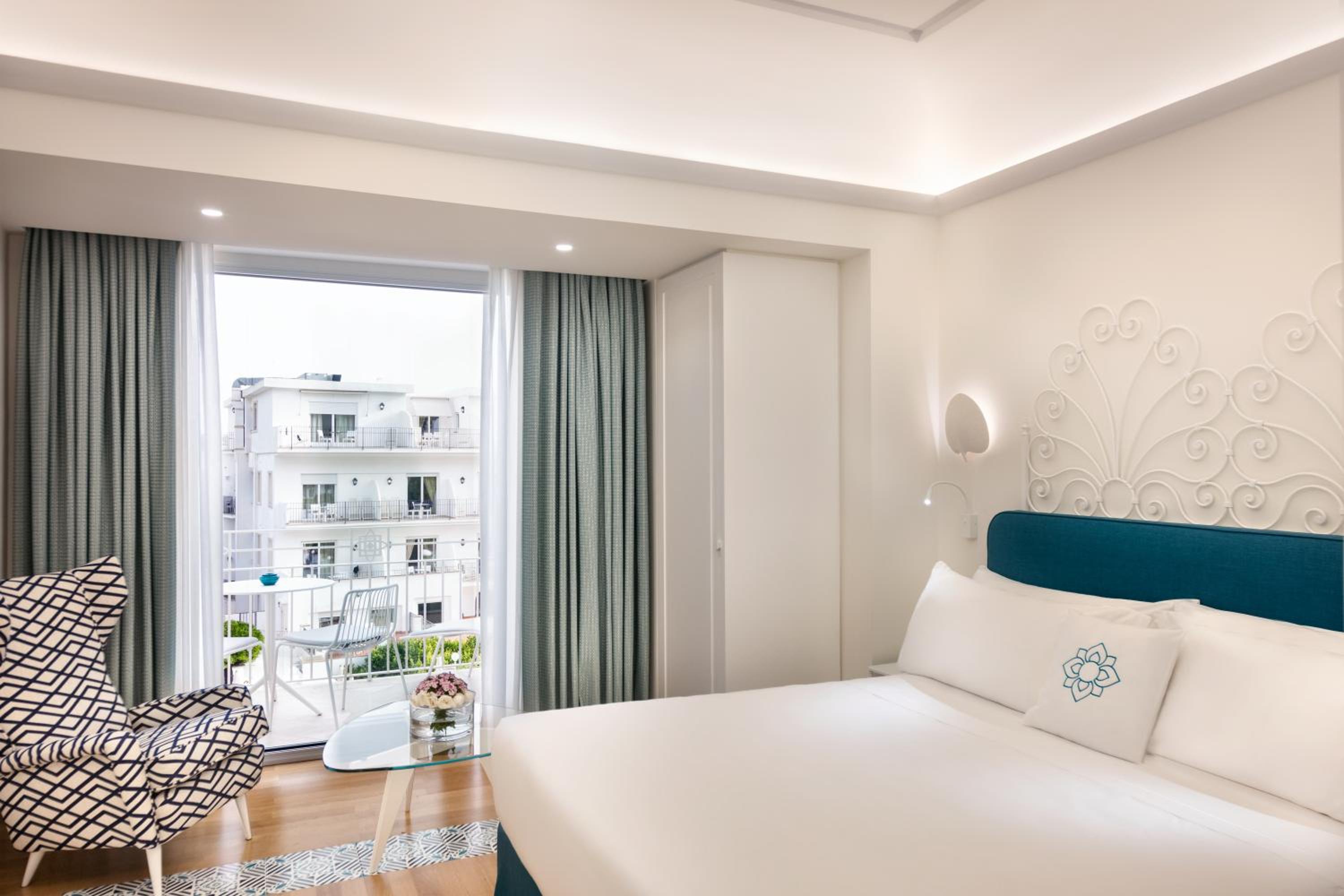 Deluxe Double Room with Sea View
