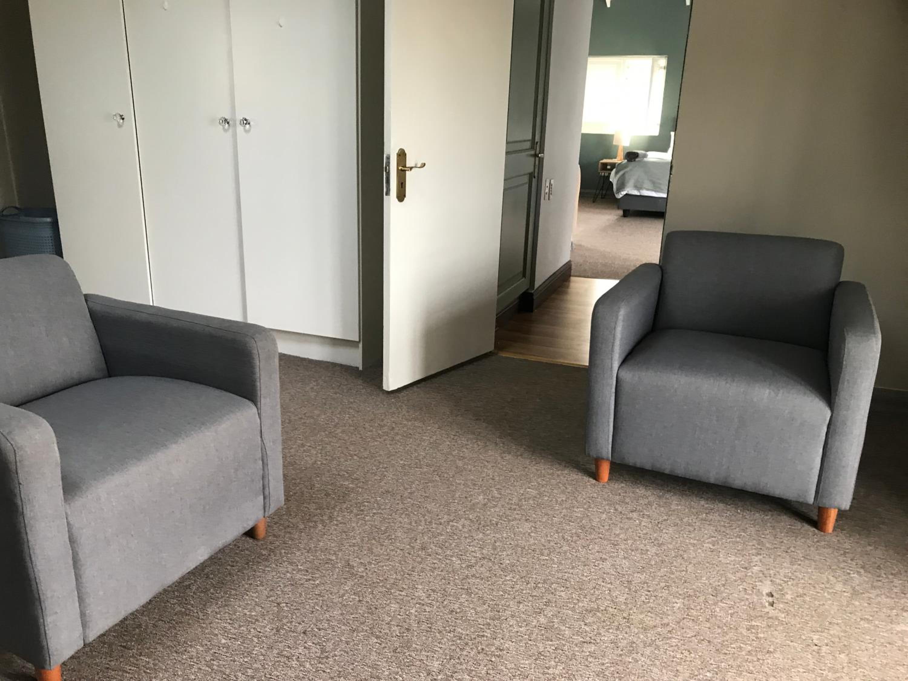 King Suite with Balcony photo 3