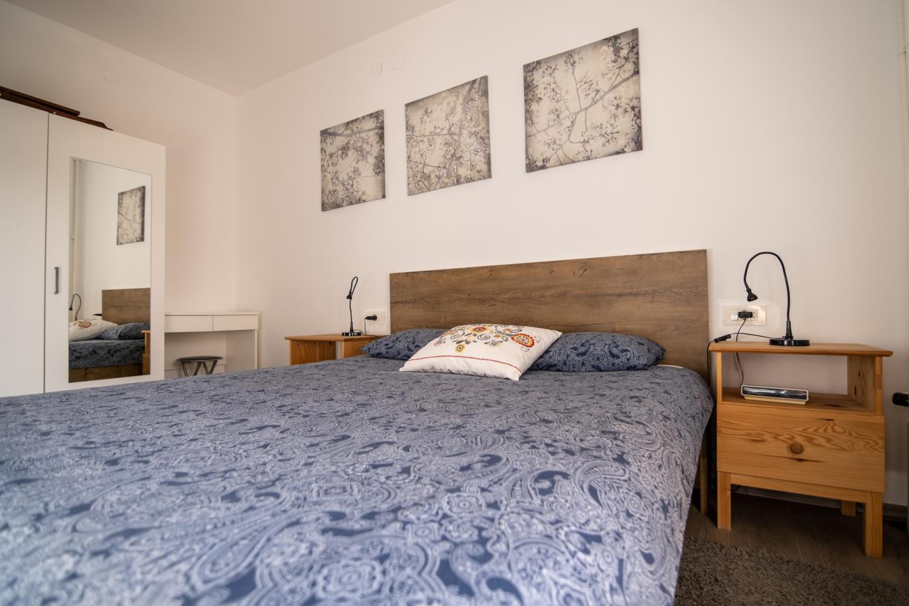 One-Bedroom Apartment - Photo 22