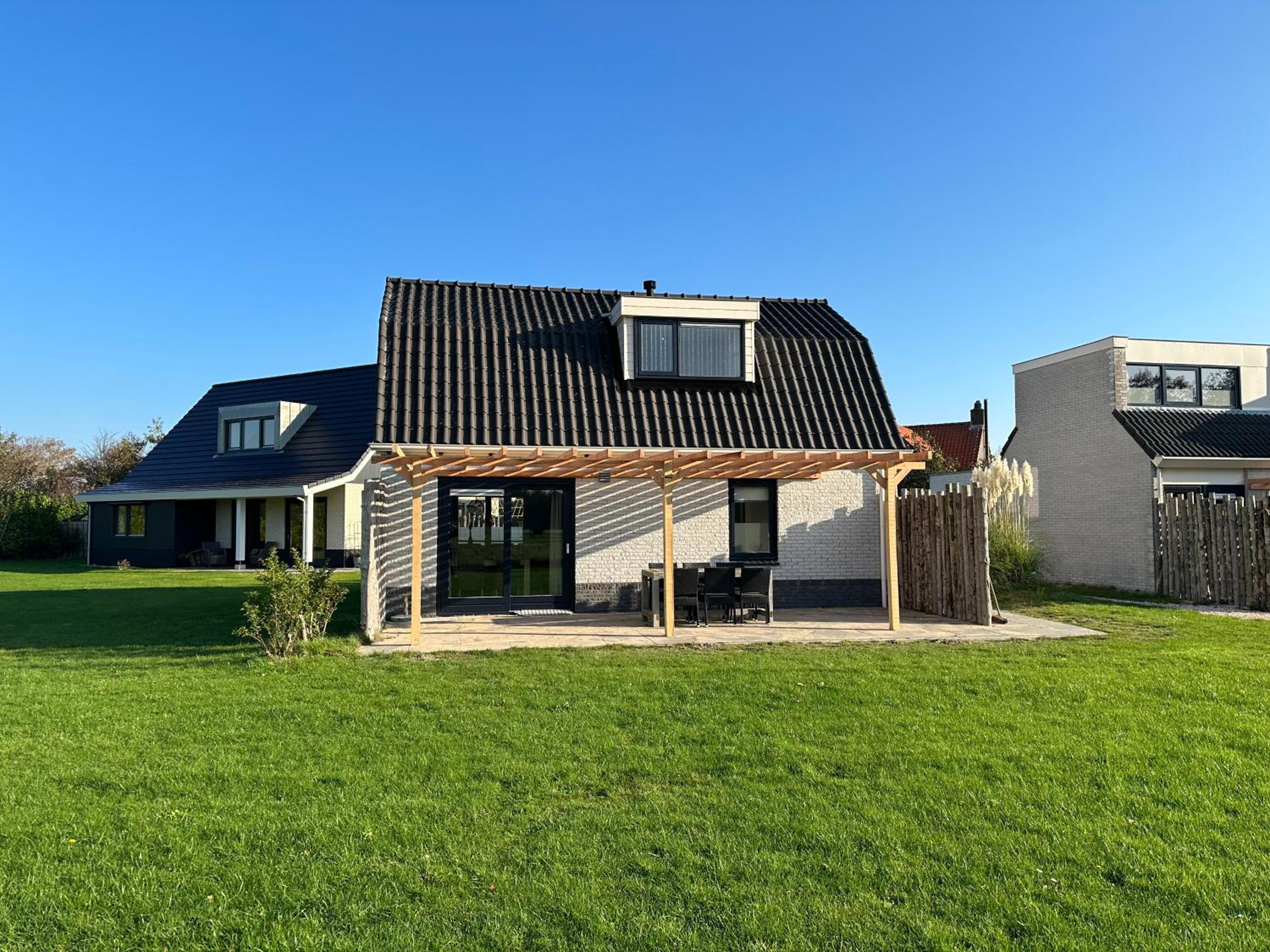 Three-Bedroom Chalet photo 2