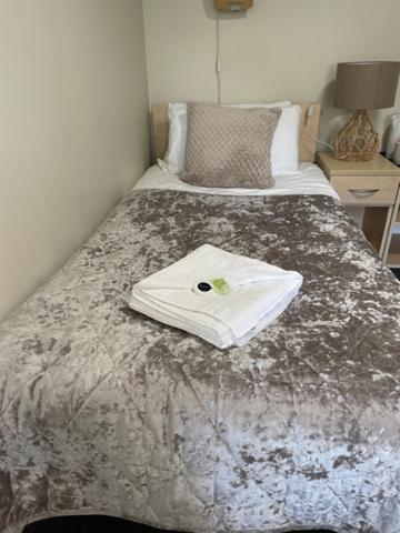 Twin Room With Private Bathroom photo 2