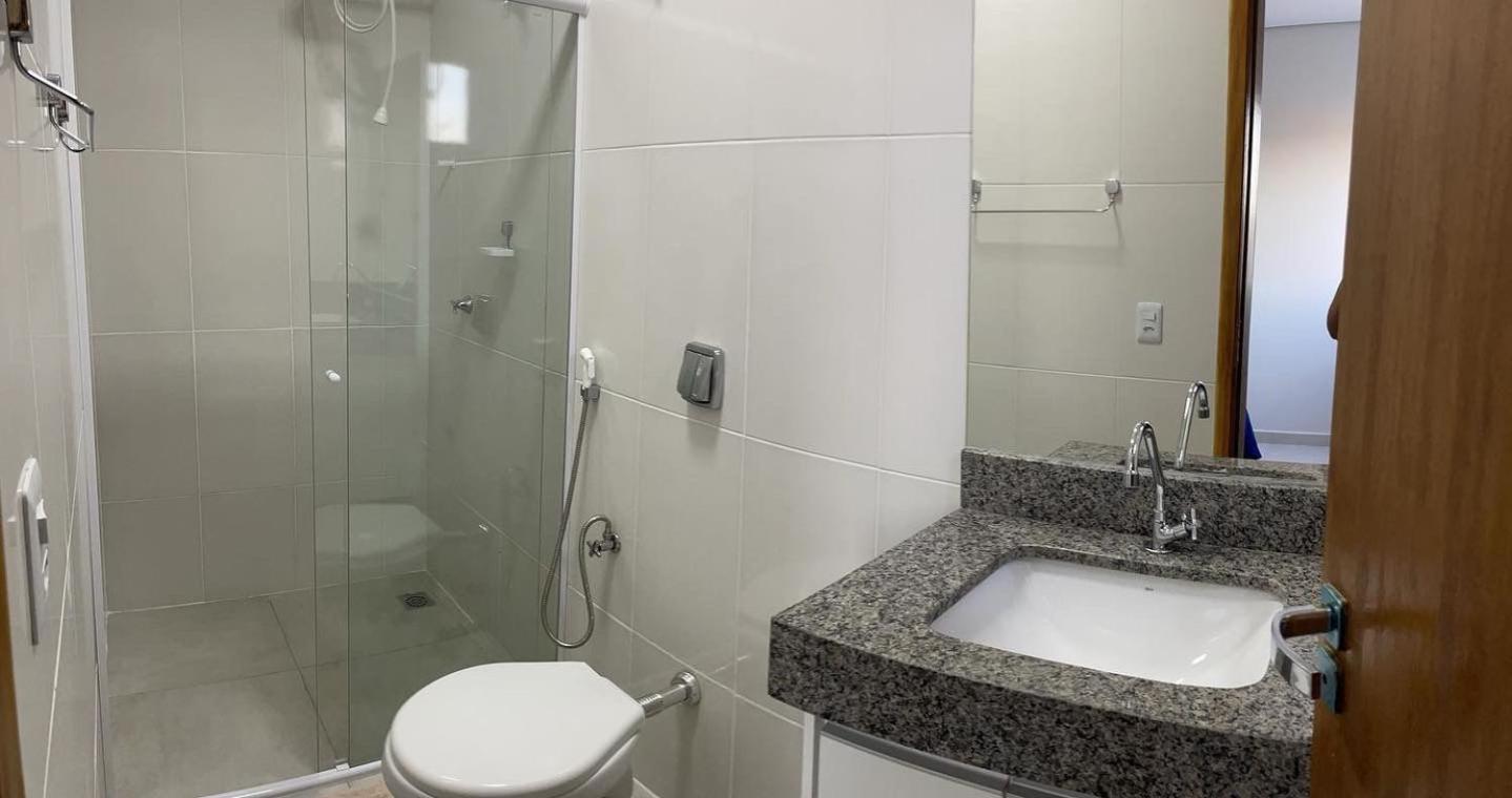 One-Bedroom Apartment photo 3