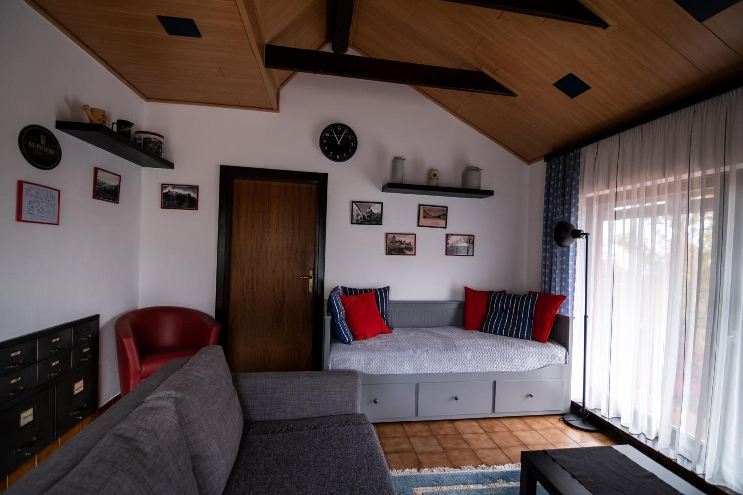 Two-Bedroom Apartment - Photo 15