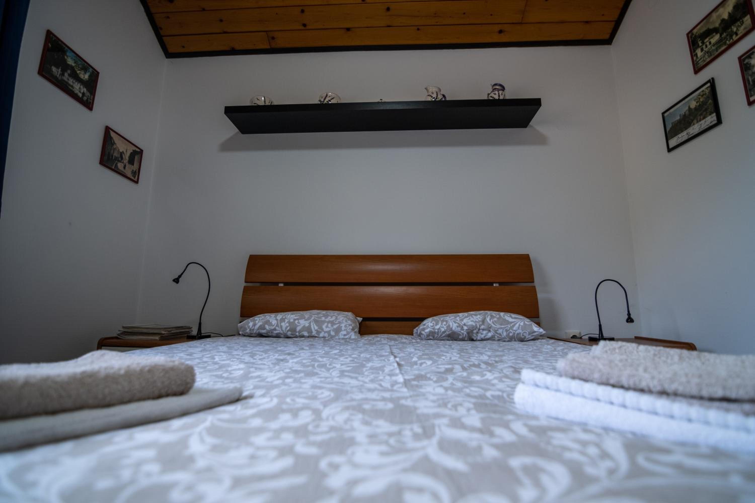 Two-Bedroom Apartment - Photo 20