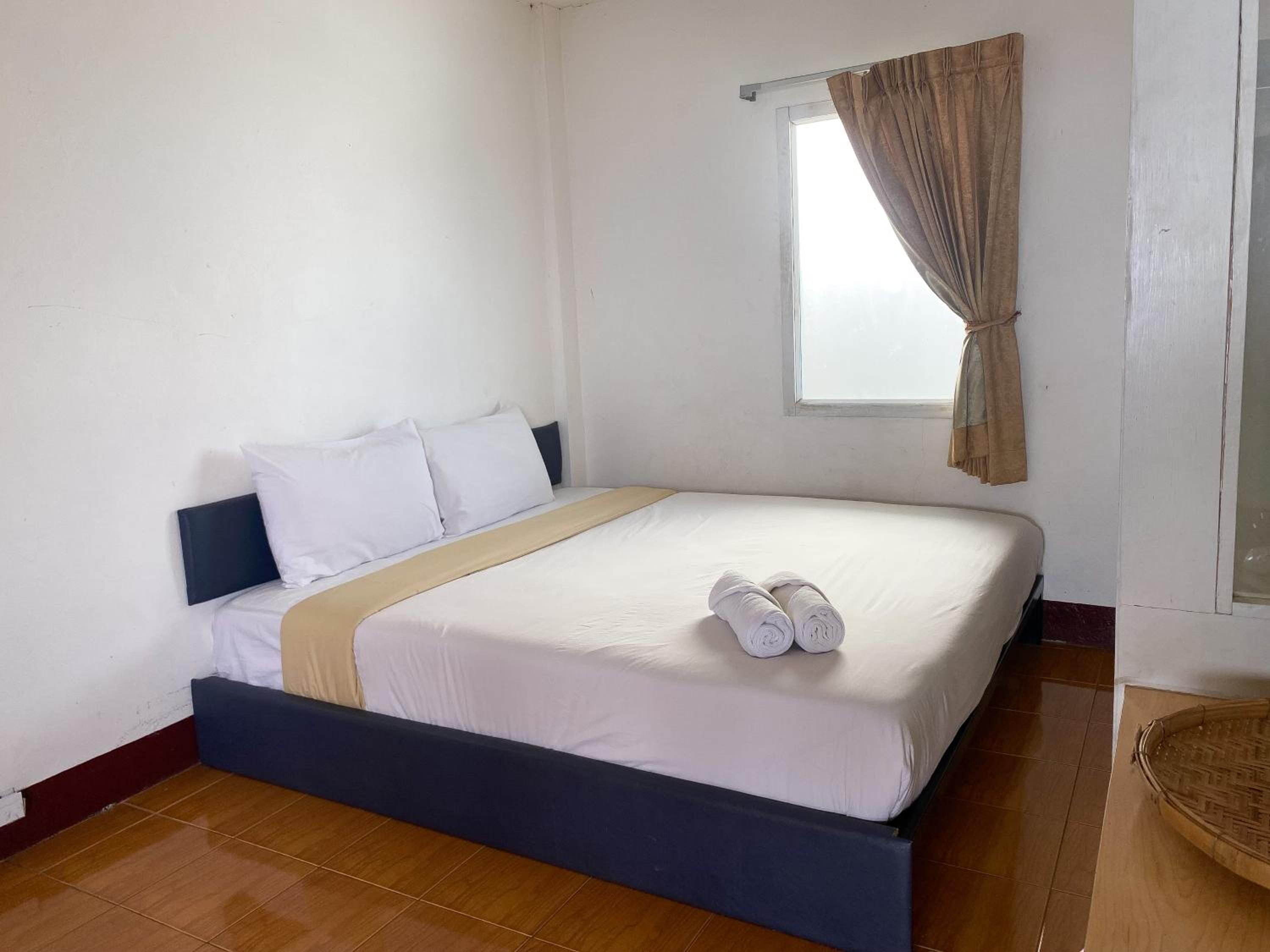 Double Room with Terrace - Photo 4