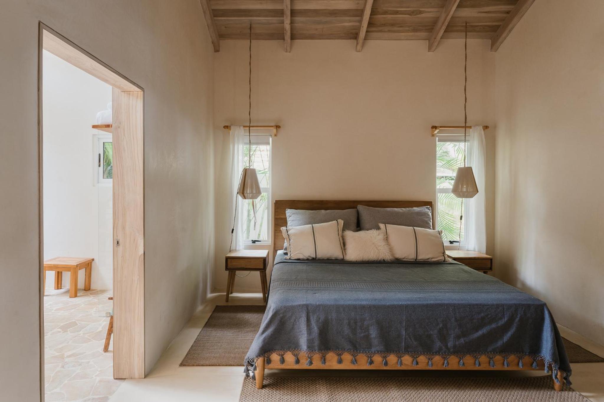 Three-Bedroom Villa photo 1