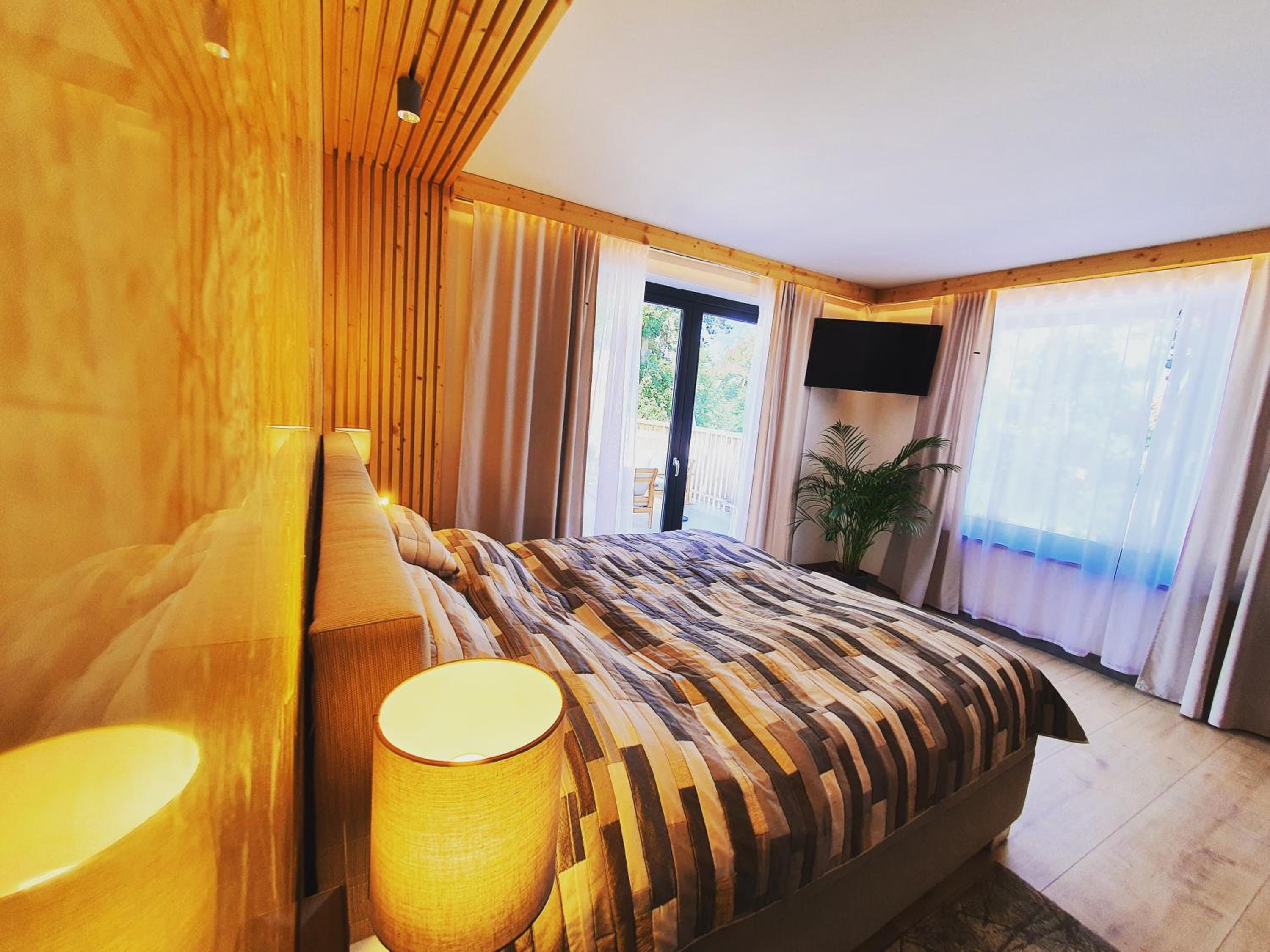 Deluxe Double or Twin Room with Spa Bath photo 1