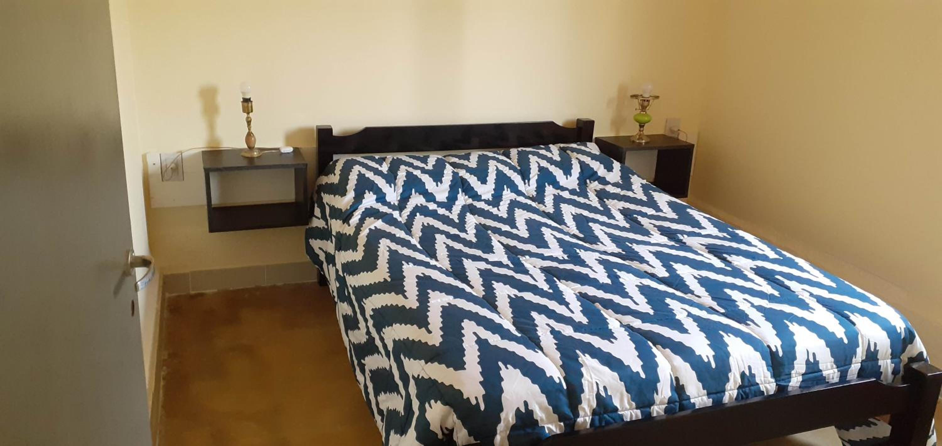 One-Bedroom House photo 1
