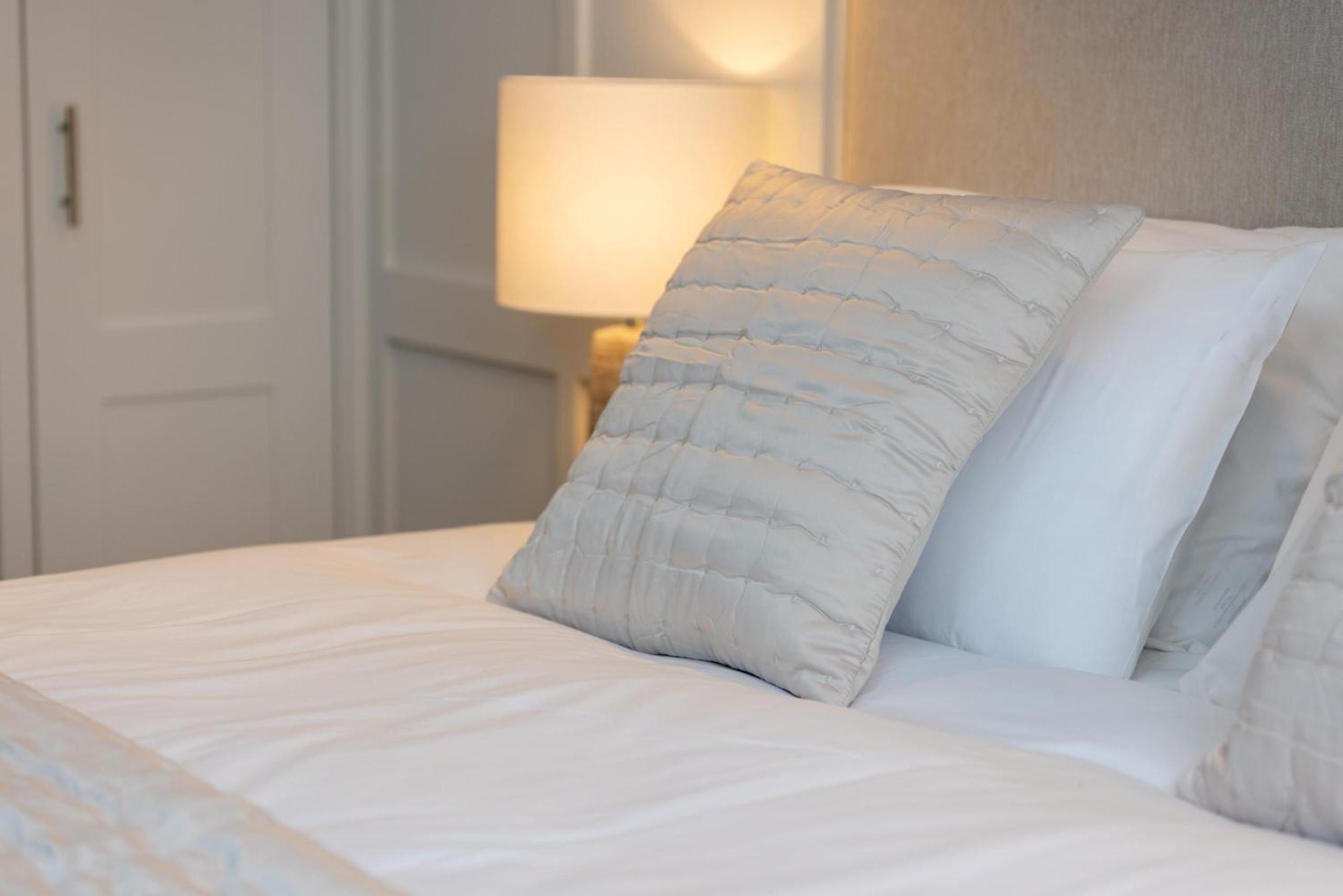 Deluxe Double Room with Shower