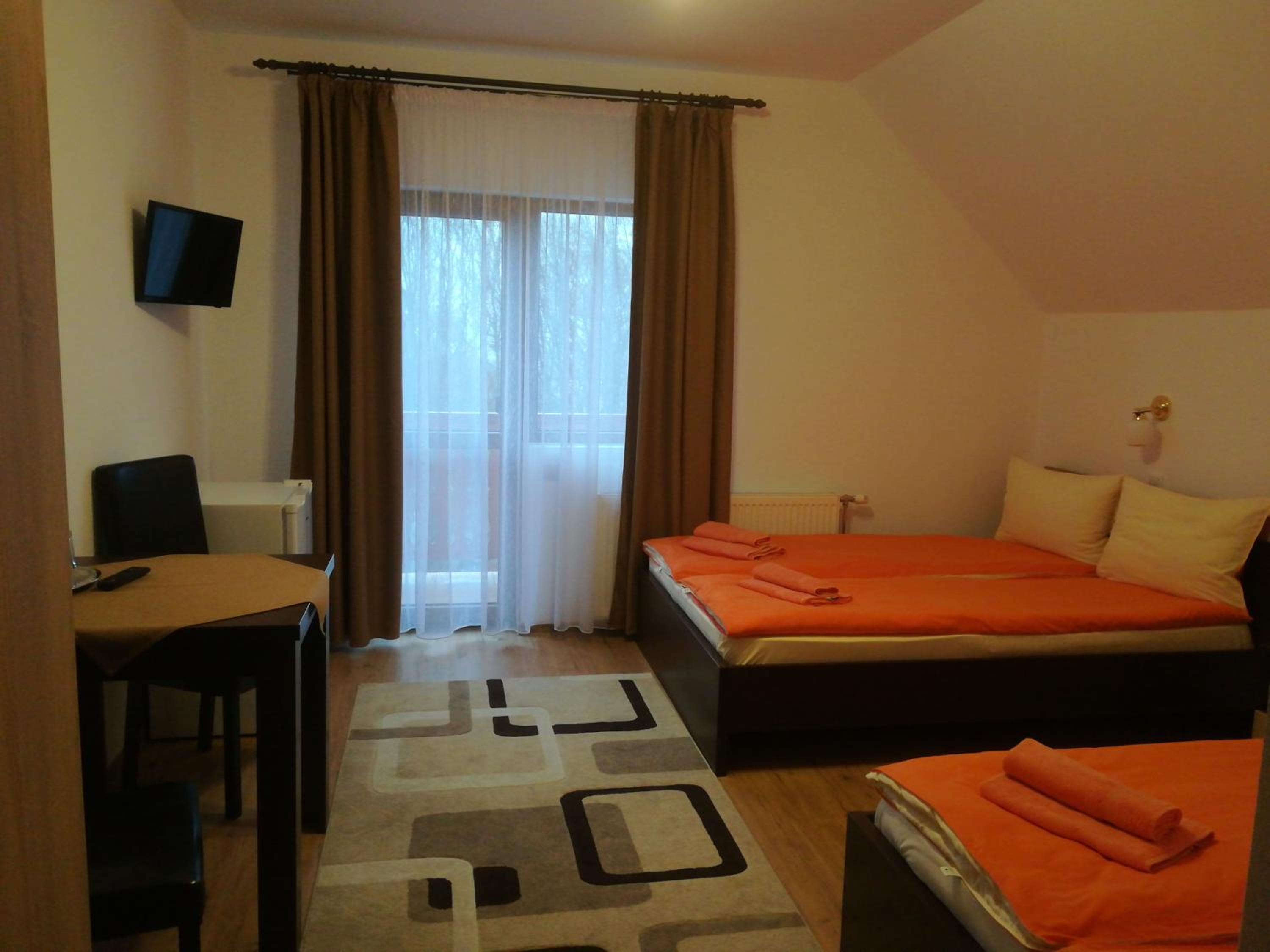 Quadruple Room photo 3