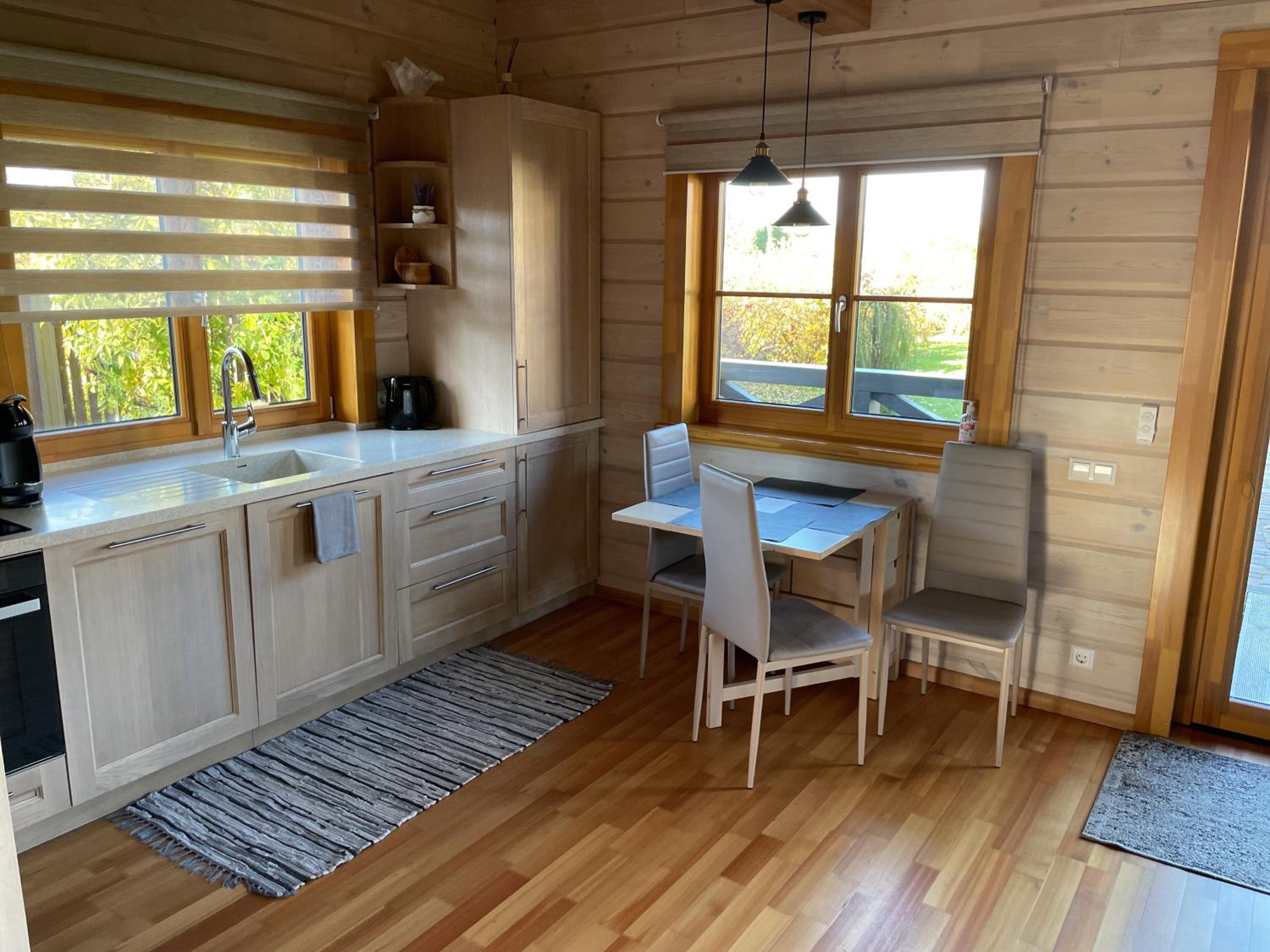 One-Bedroom House - Photo 22