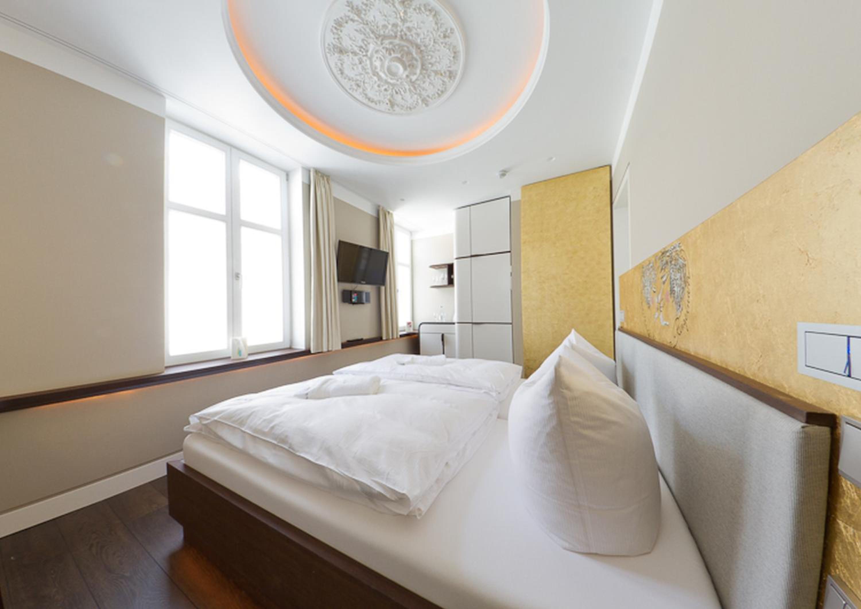 Deluxe Double Room photo 3