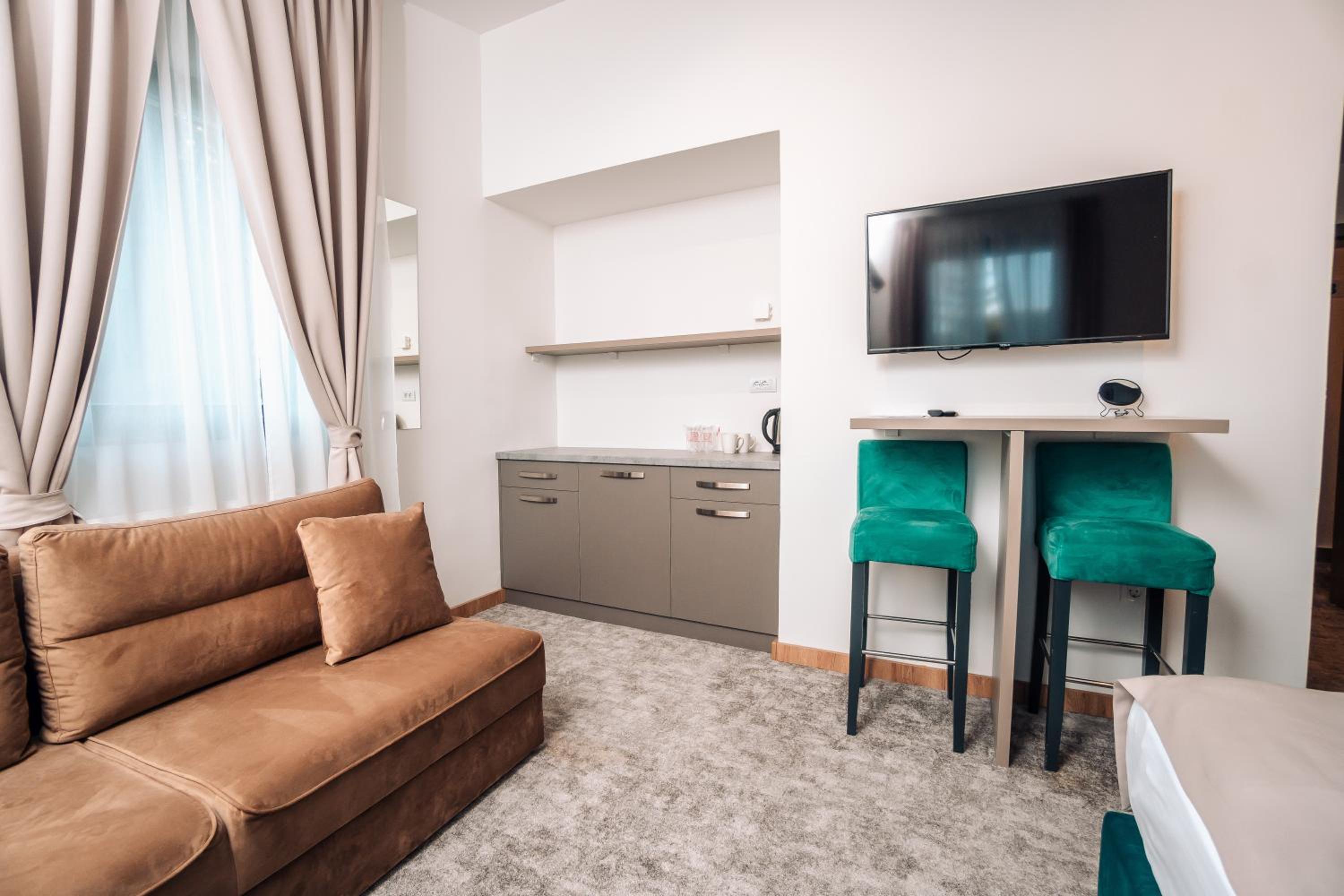 Superior Triple Room