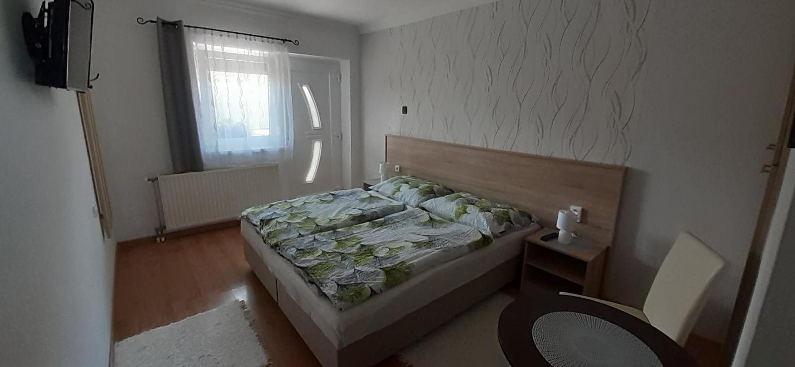 Triple Room photo 3