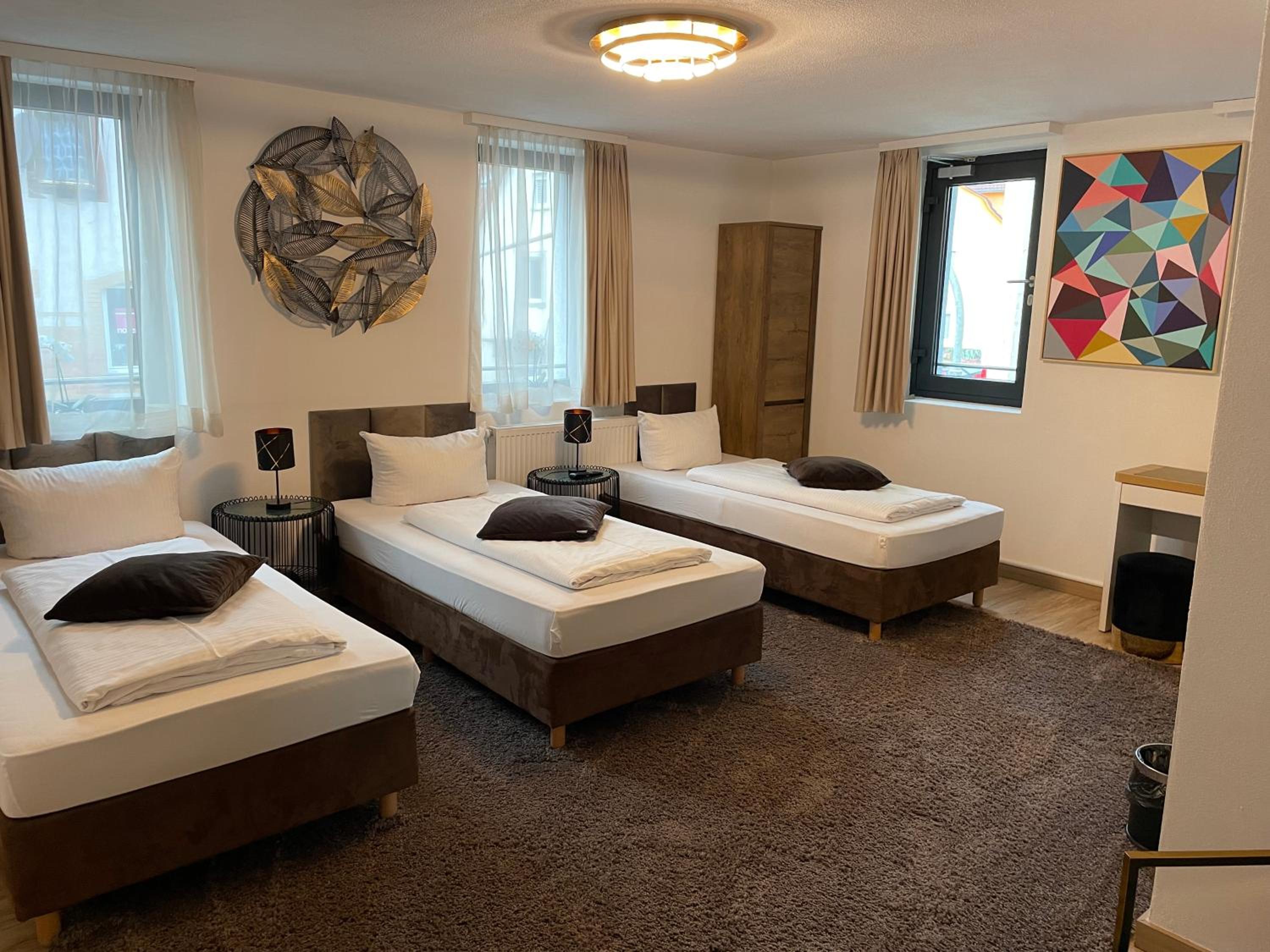 Standard Triple Room - Photo 5