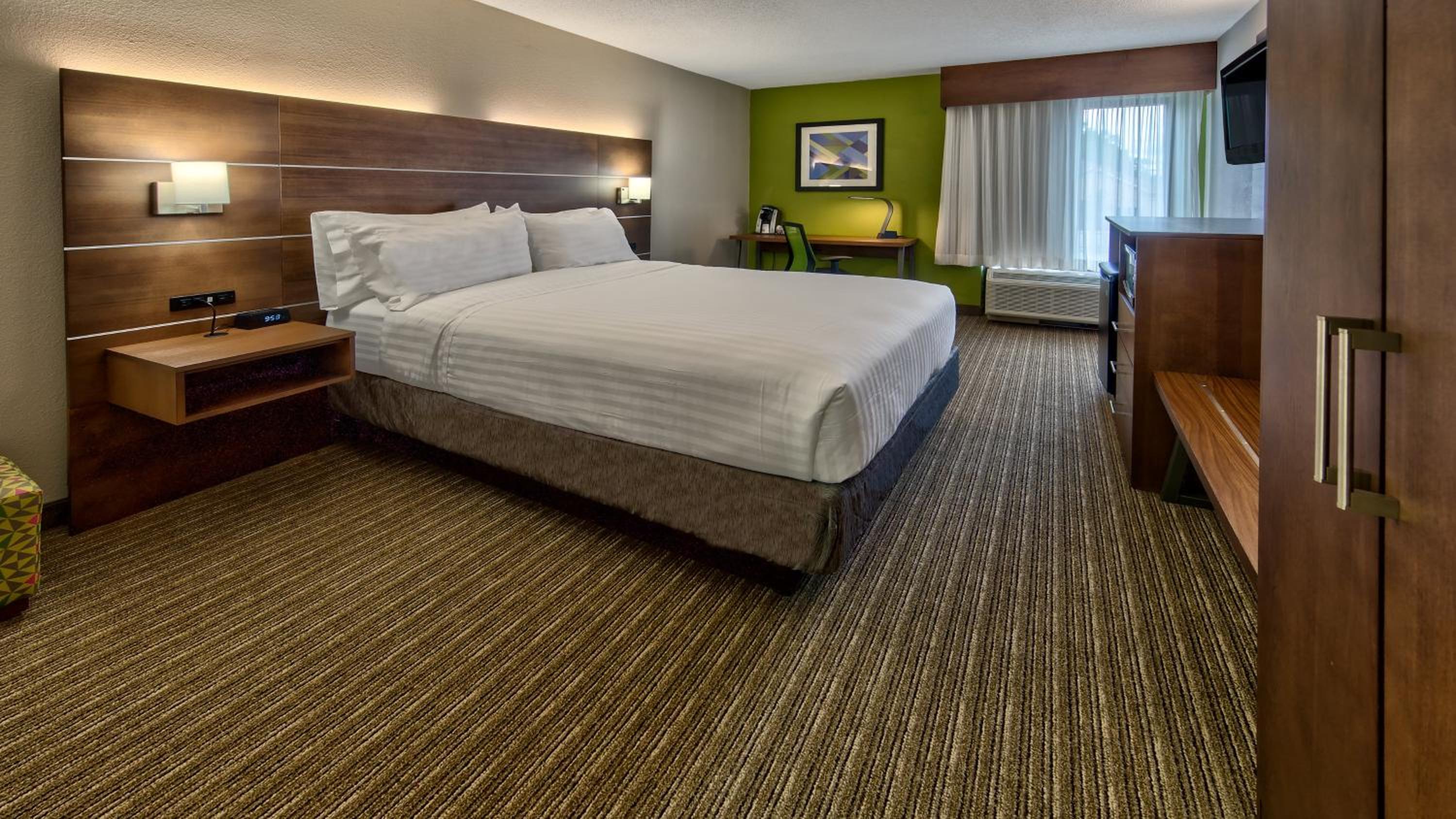 Standard Queen Room - Photo 3