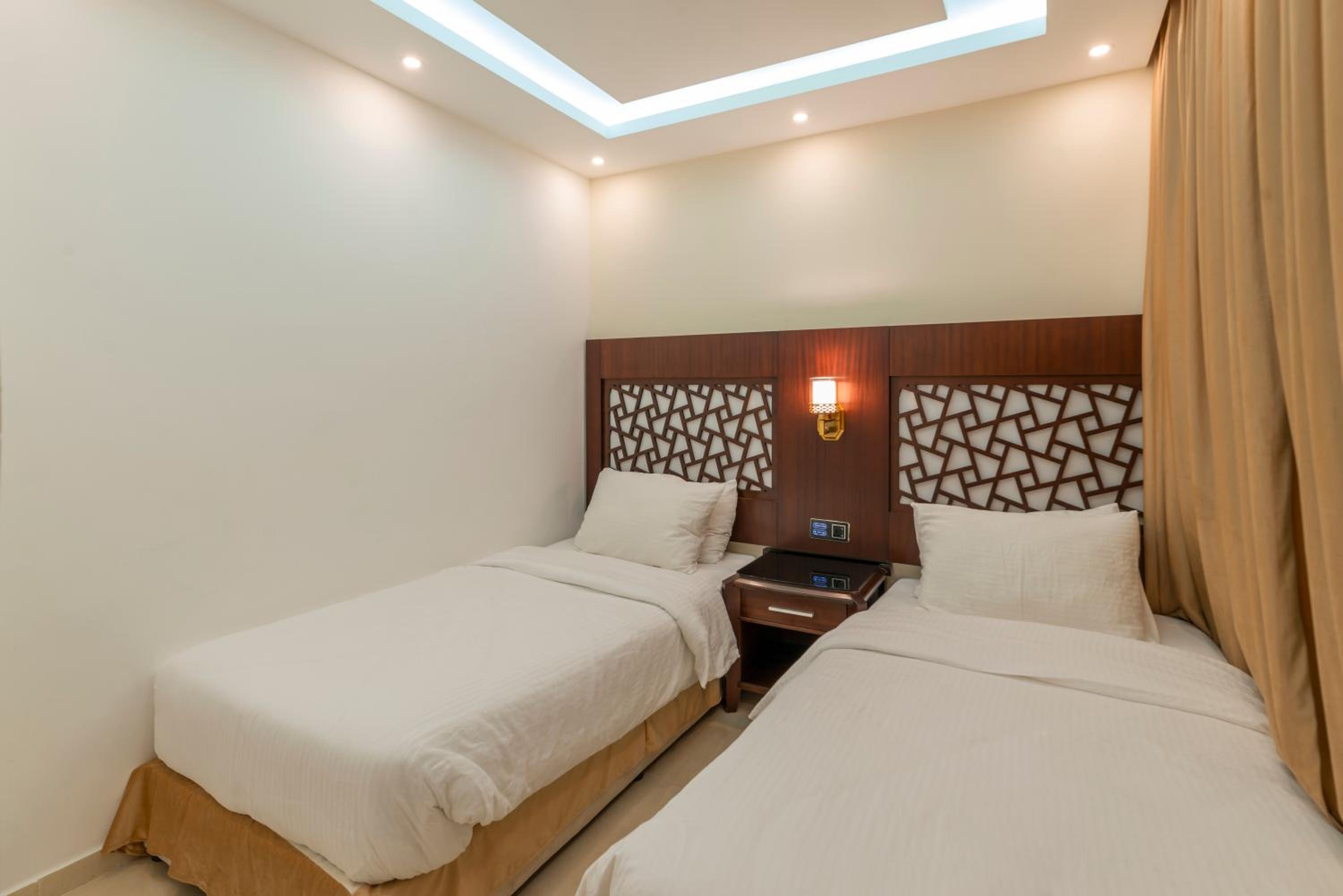 Standard Double or Twin Room - Photo 5