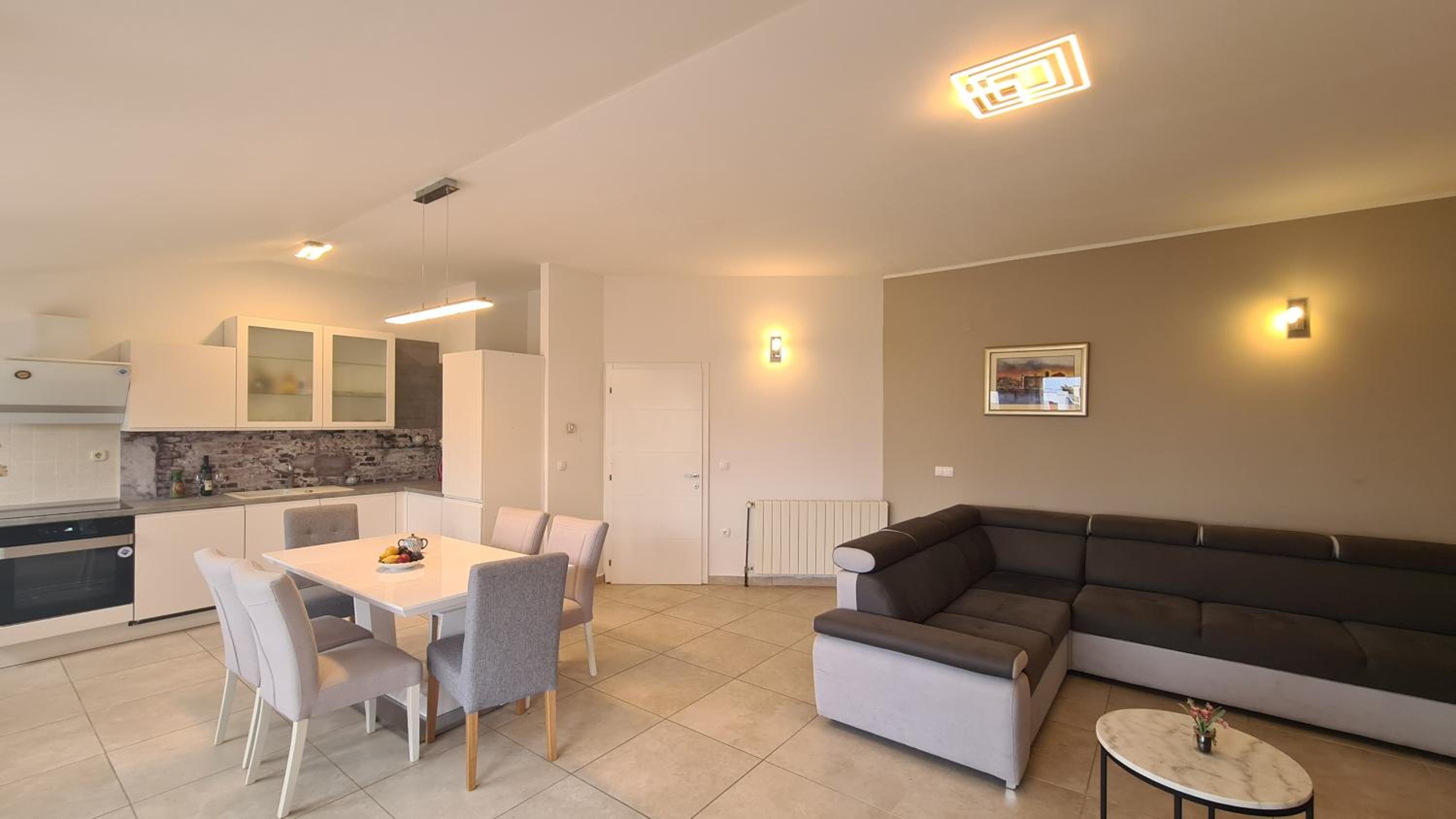 Two Bedroom Apartment with Pool View and Balcony