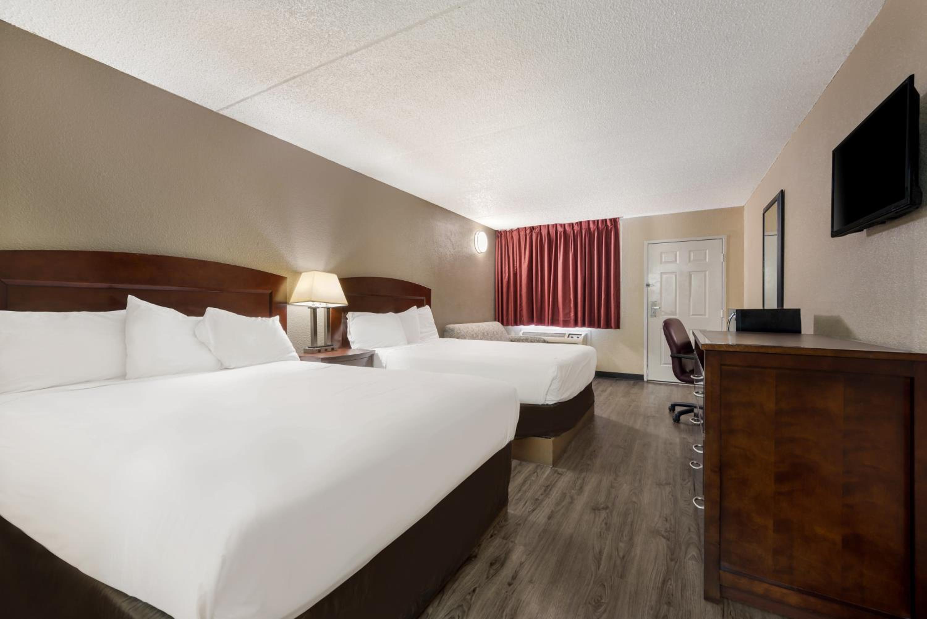 Double Room - Photo 1