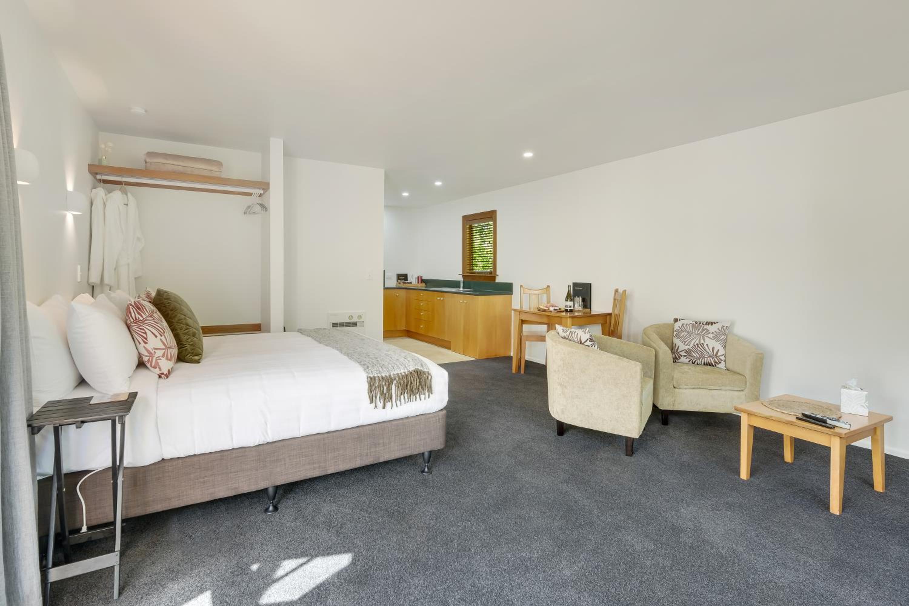 Garden Studio with Spa Bath - Adult Only photo 1