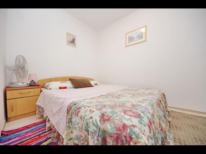 Apartment - Ground Floor photo 2
