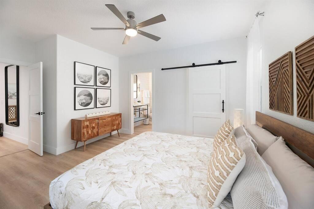 Three-Bedroom Villa photo 1