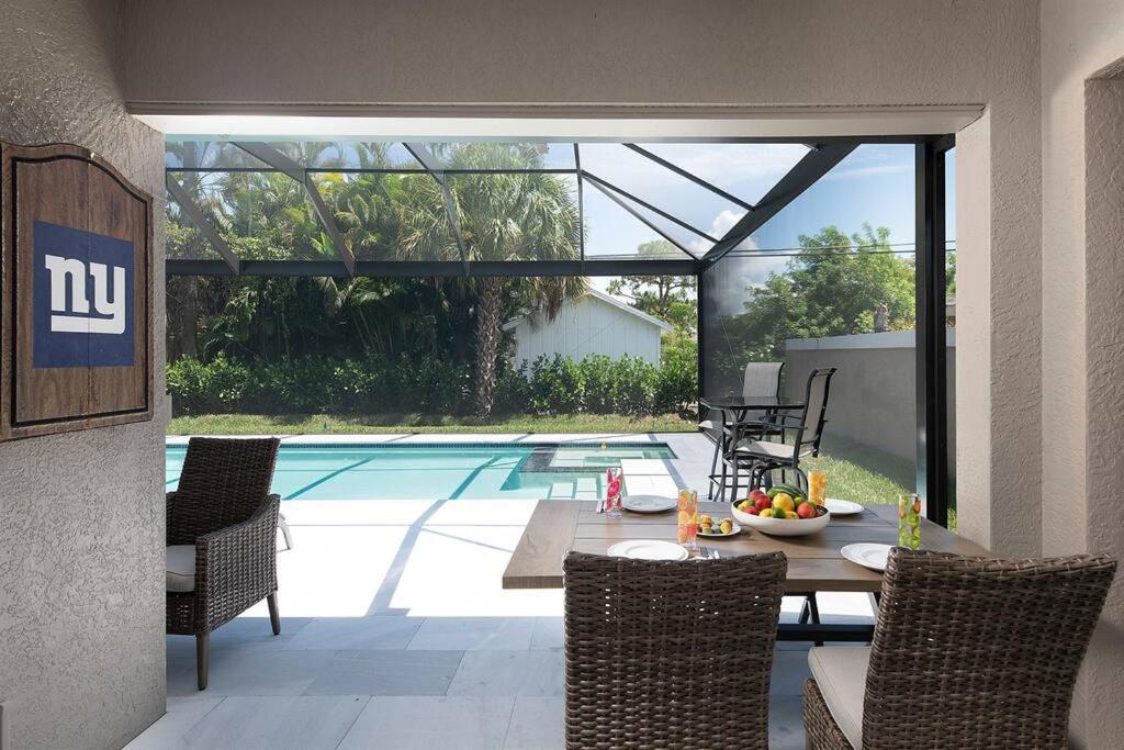 Three-Bedroom Villa photo 3