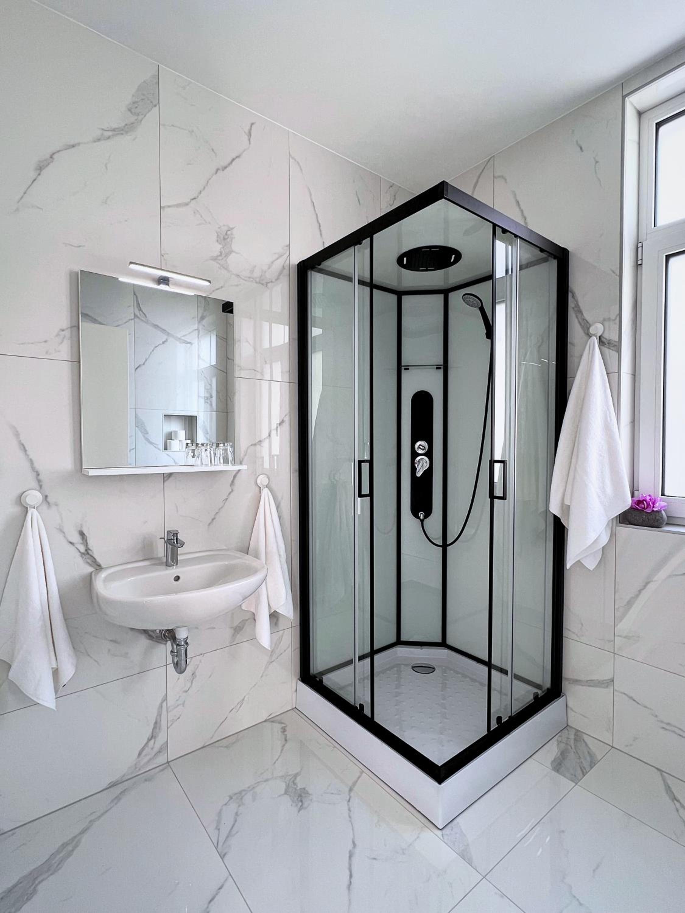 Superior Apartment - Photo 16