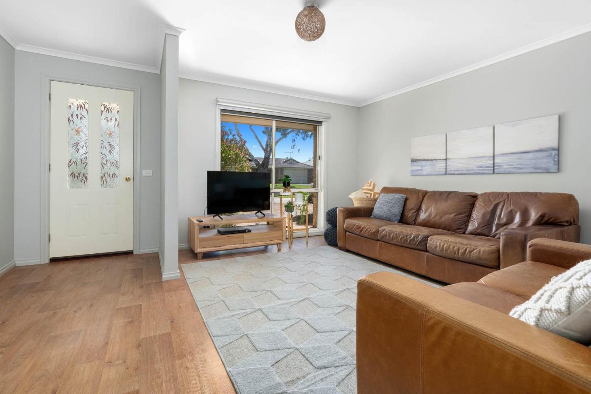 Three-Bedroom House photo 1