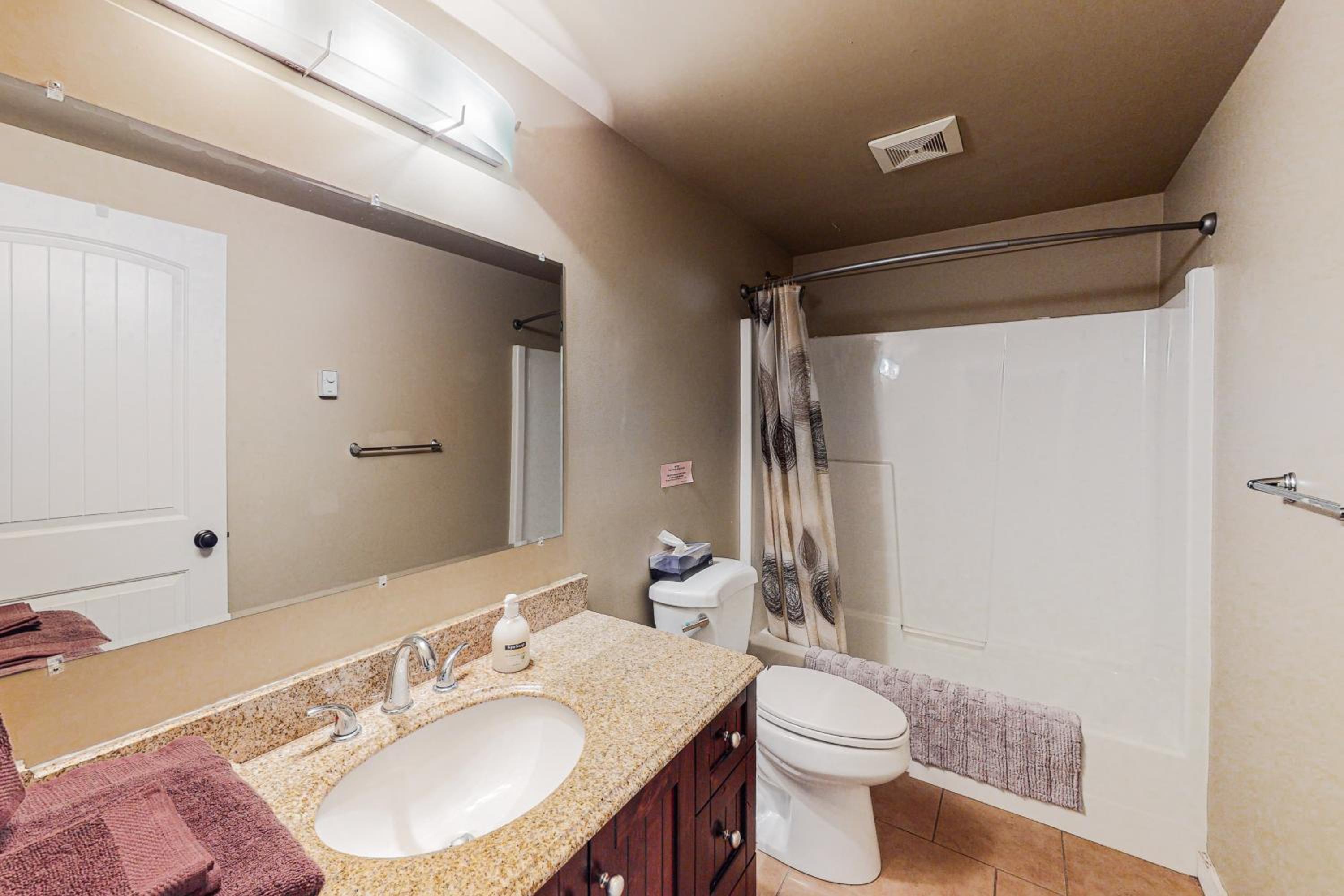 One-Bedroom House photo 2