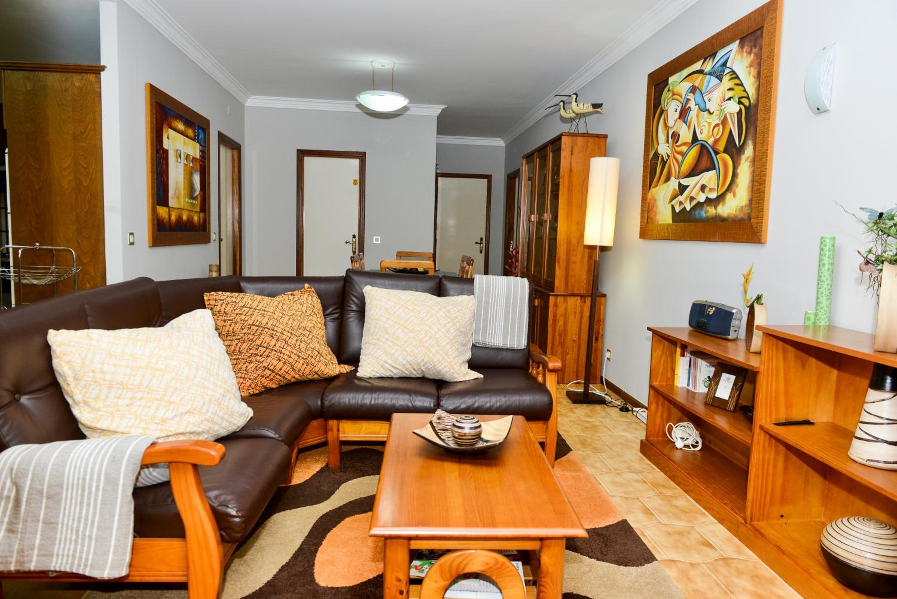Three-Bedroom Apartment photo 1