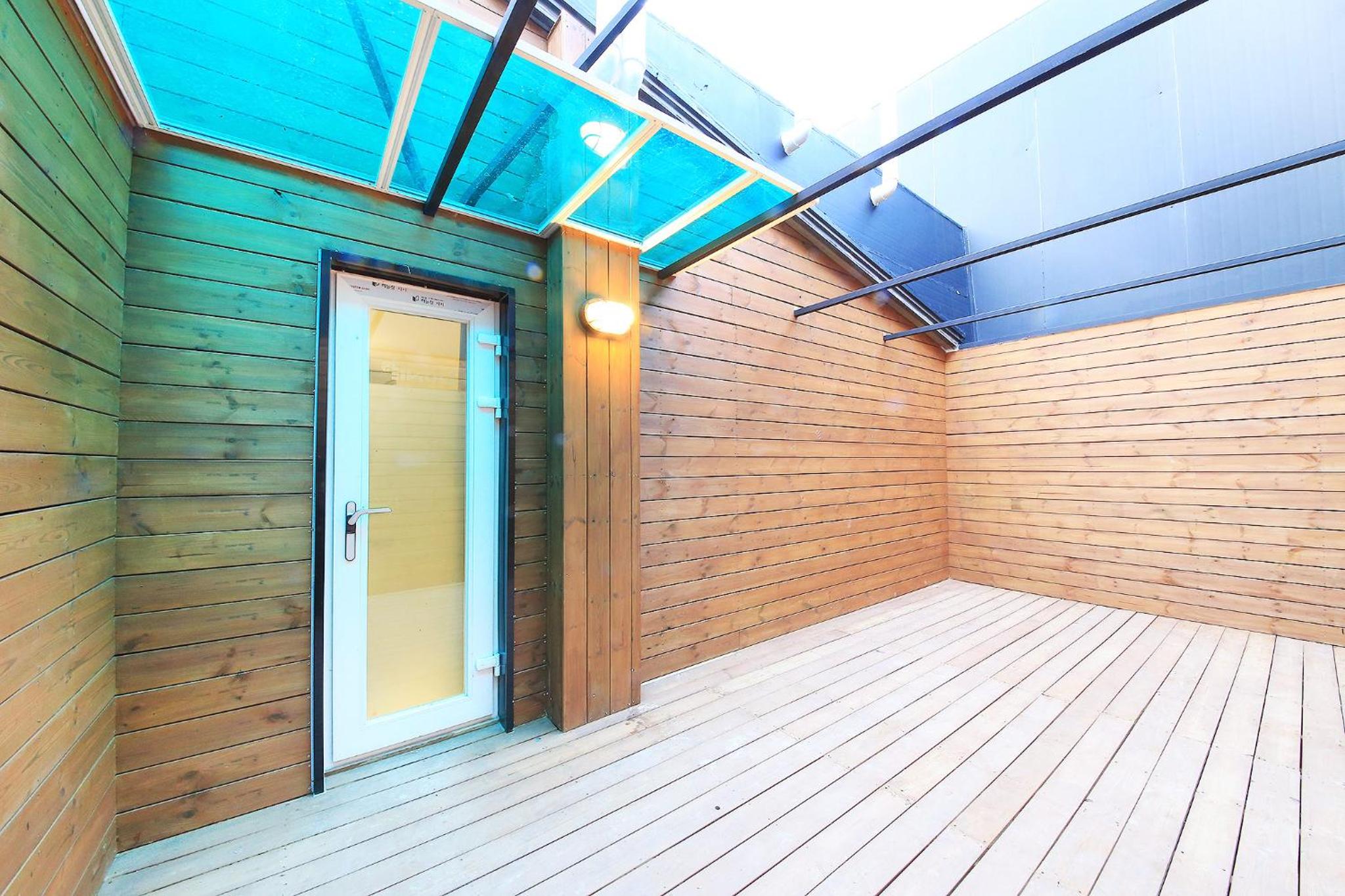 Double Room with Terrace - Photo 9