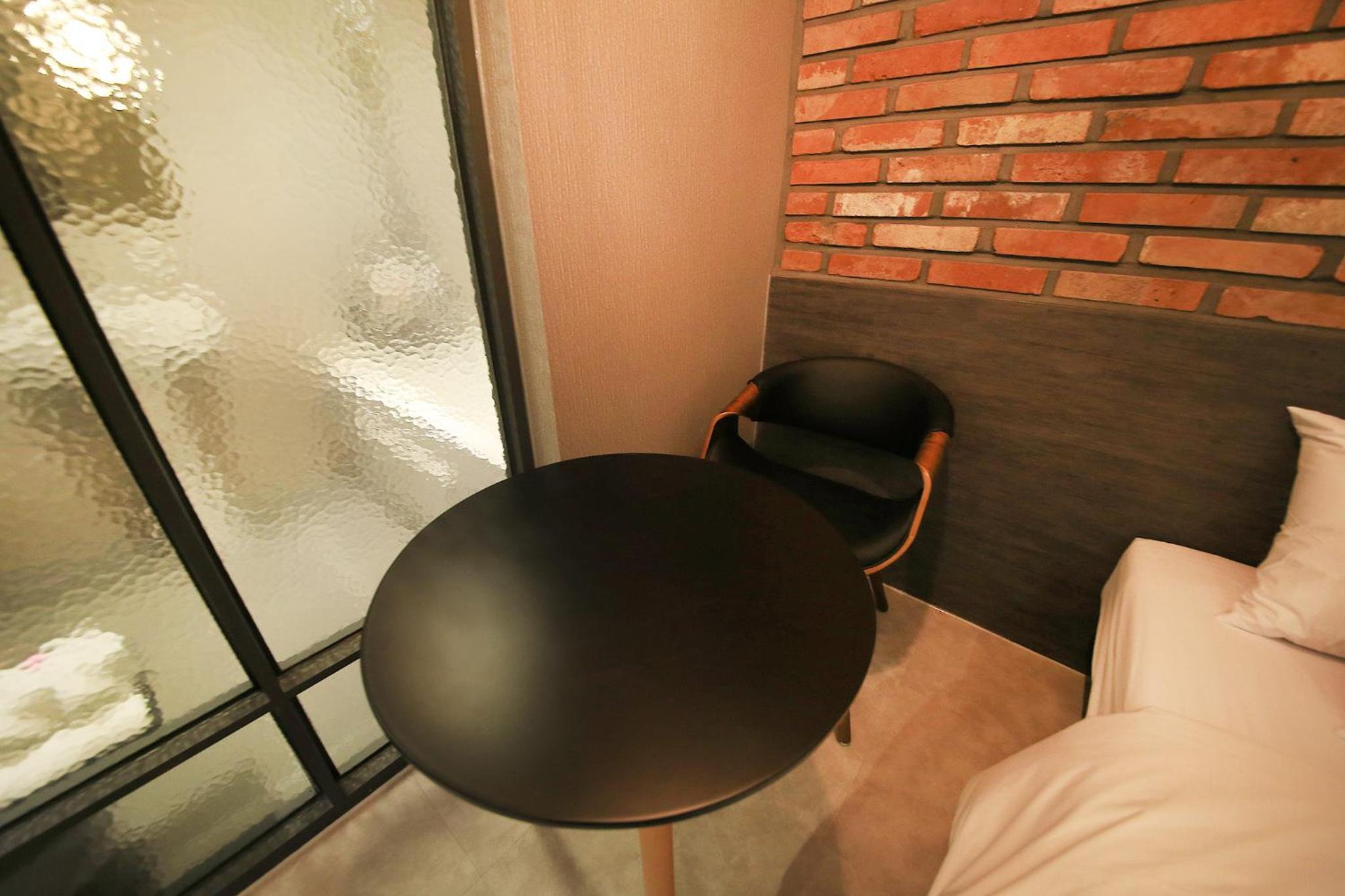 Standard Double Room - Photo 5