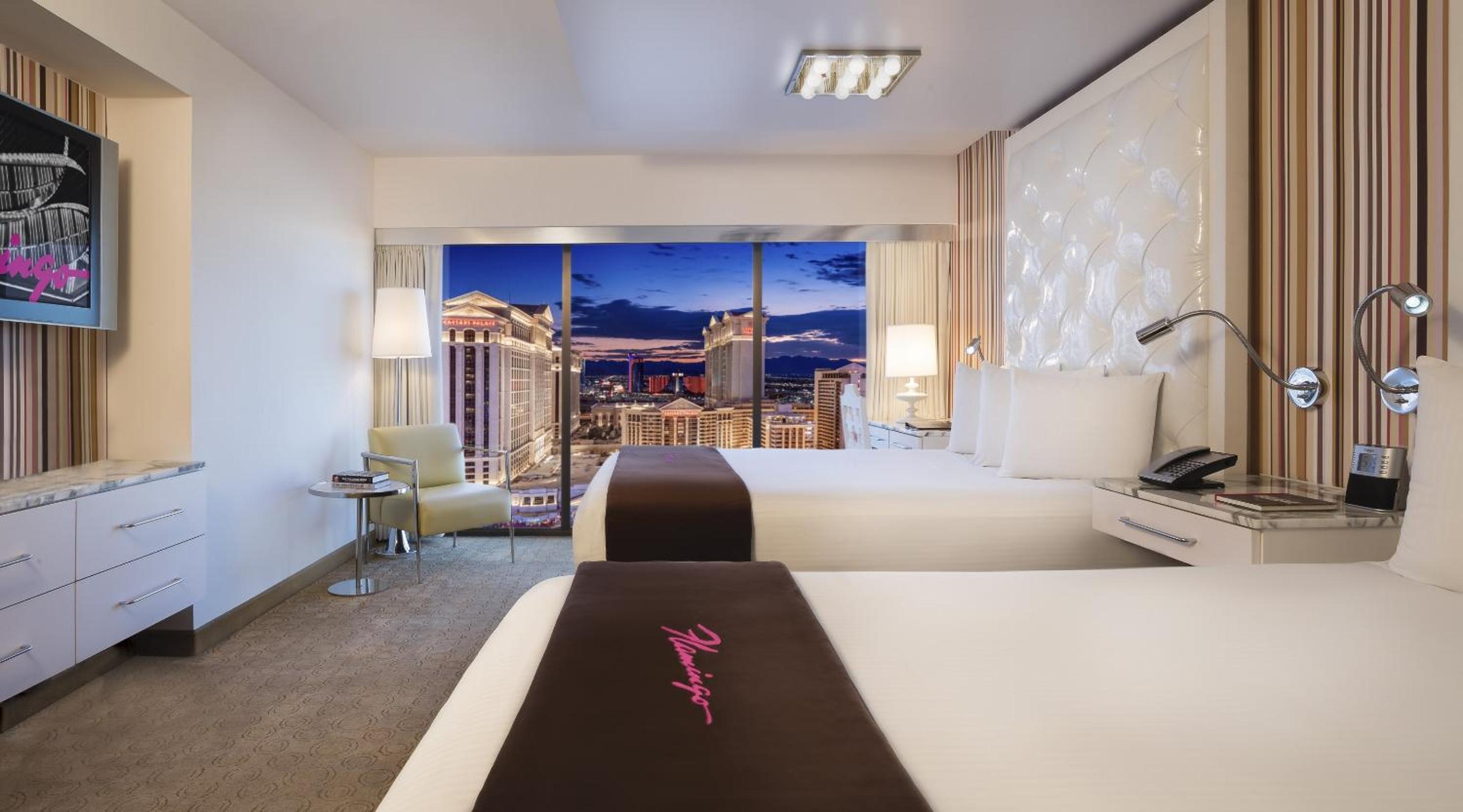 Go Room, 2 Queens, Strip View, Non-Smoking photo 1