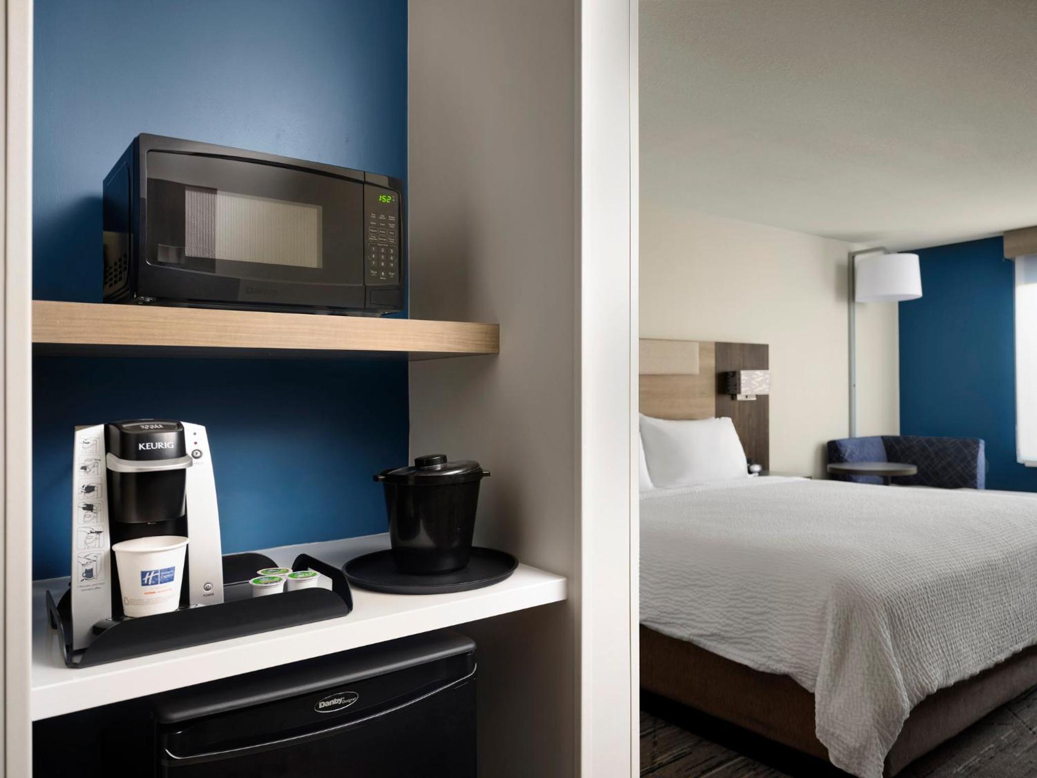 Standard Room - Photo 27