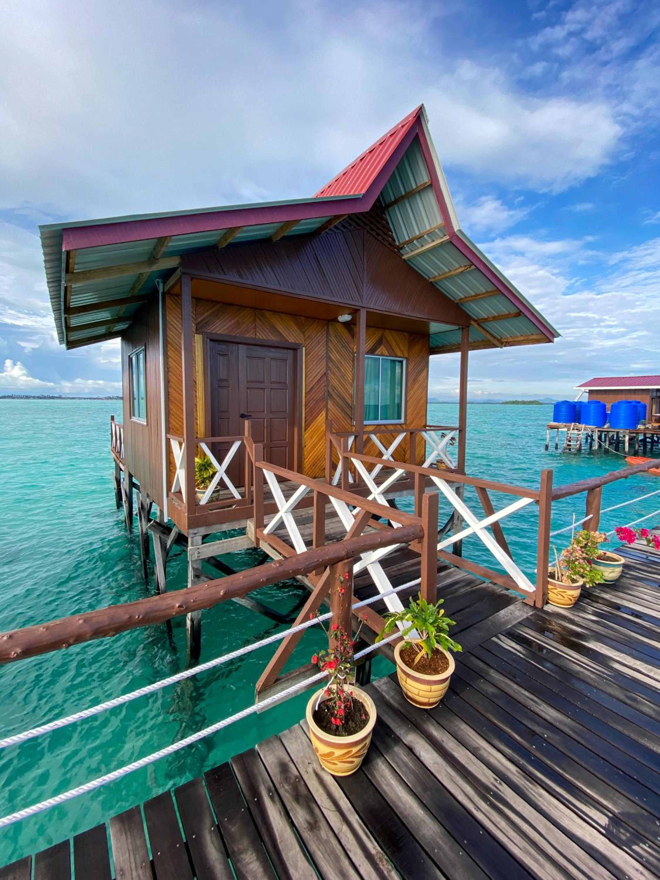 Deluxe Double Room with Balcony and Sea View - Photo 40
