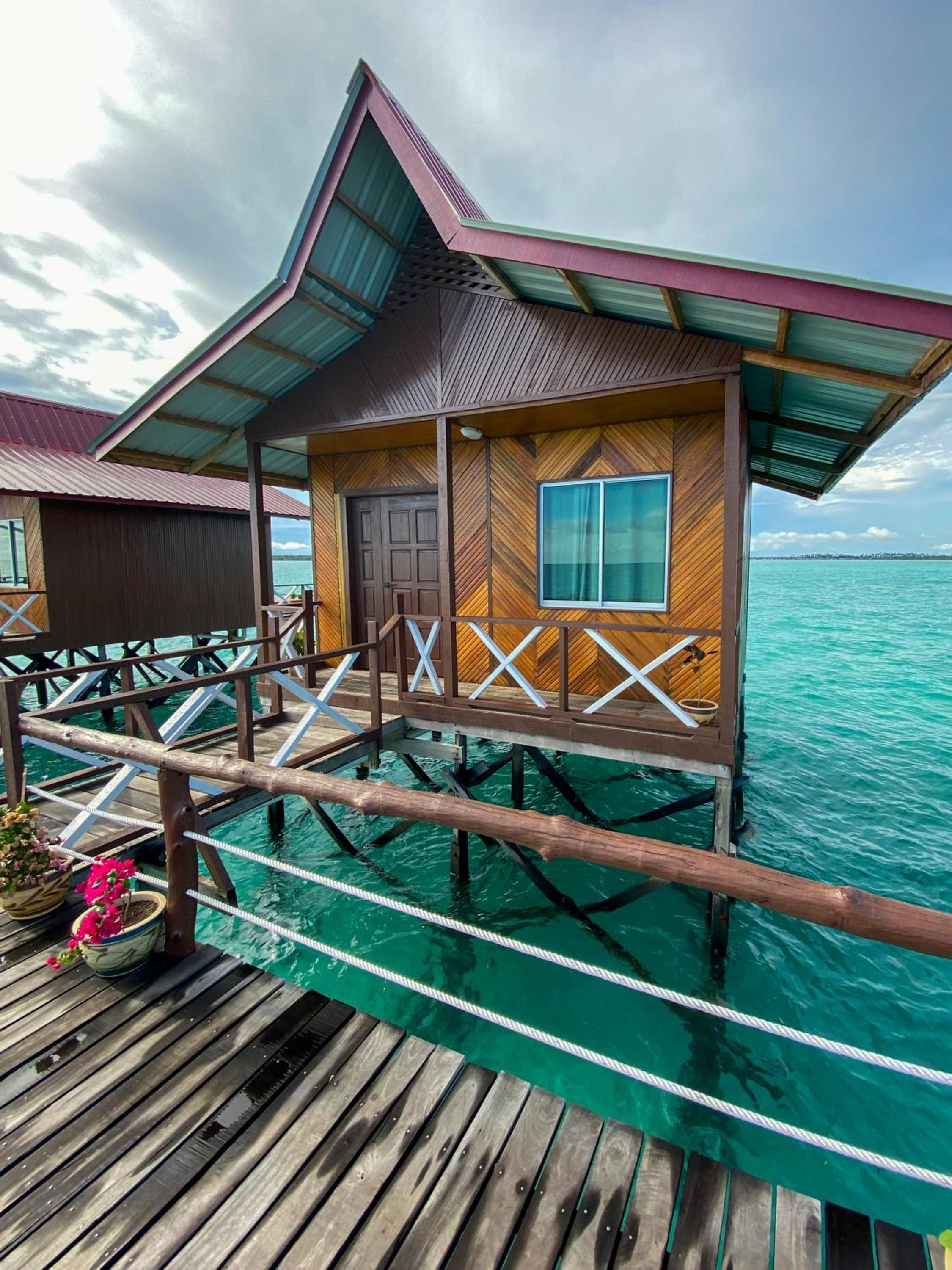 Deluxe Double Room with Balcony and Sea View - Photo 45