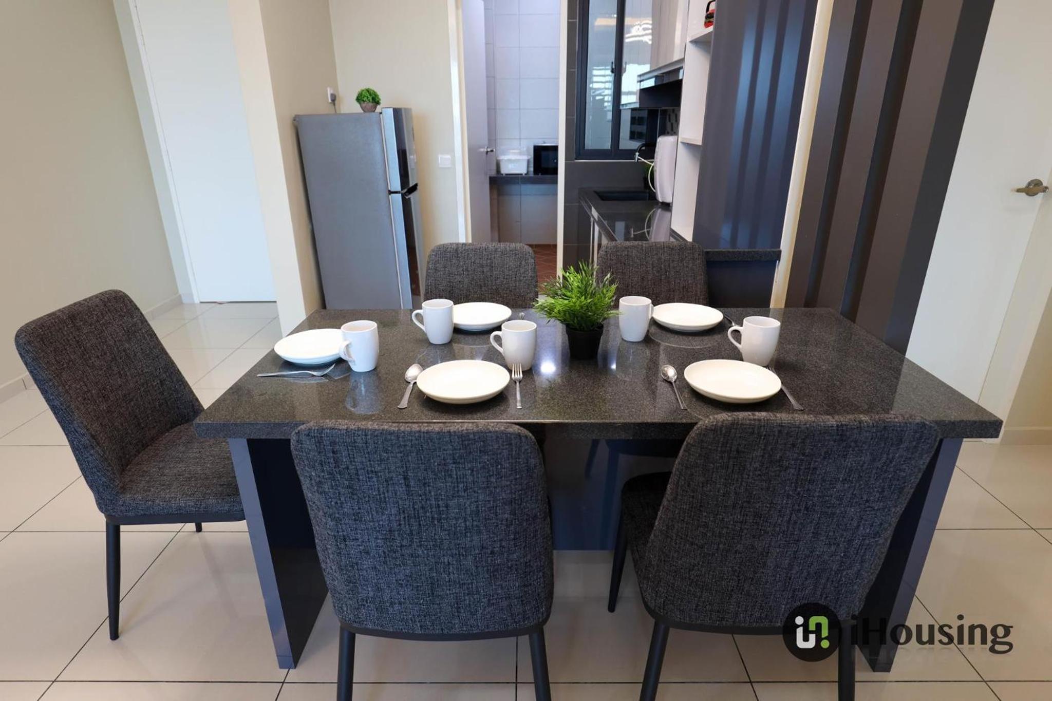 Two-Bedroom Apartment - Photo 14