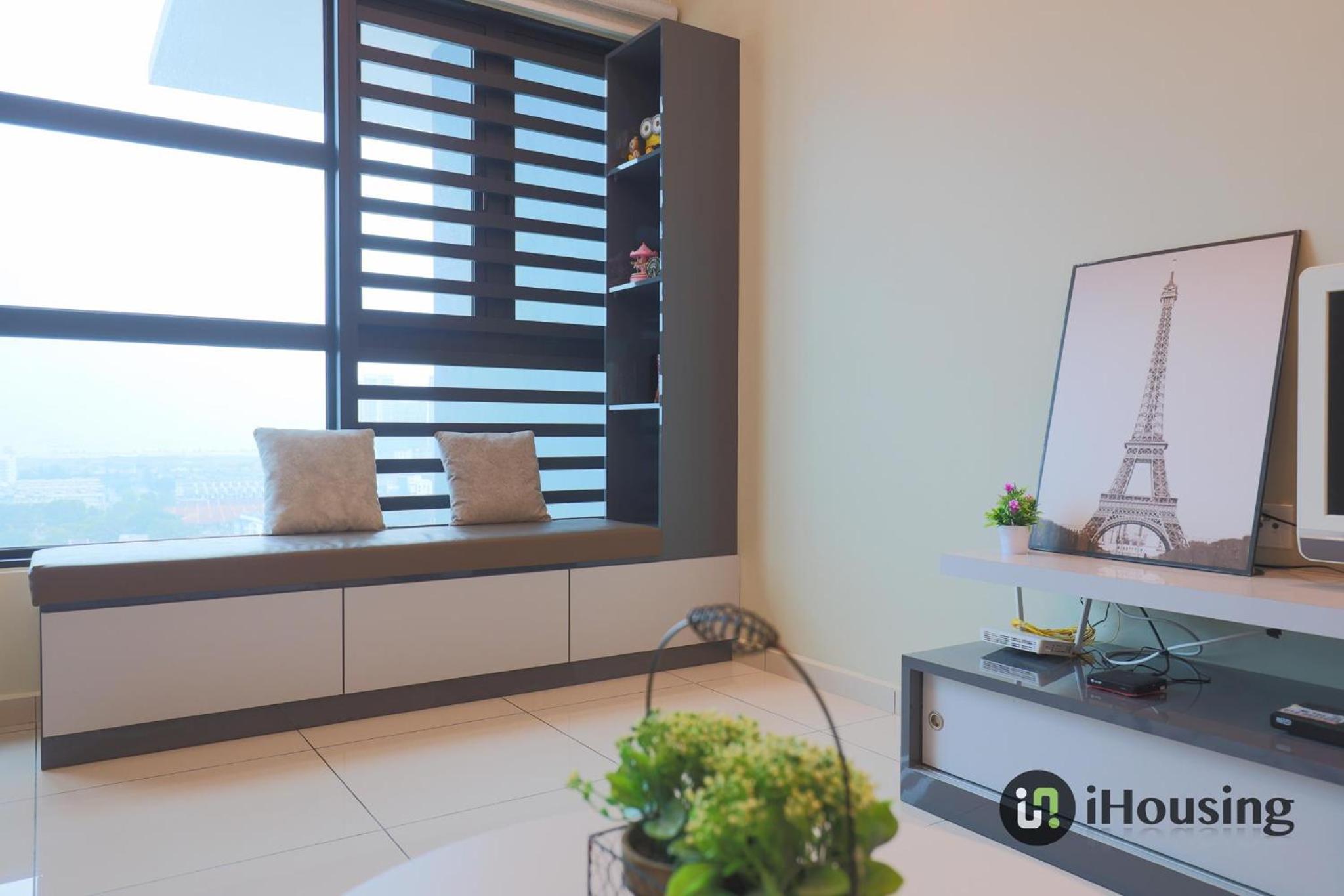 Two-Bedroom Apartment - Photo 37