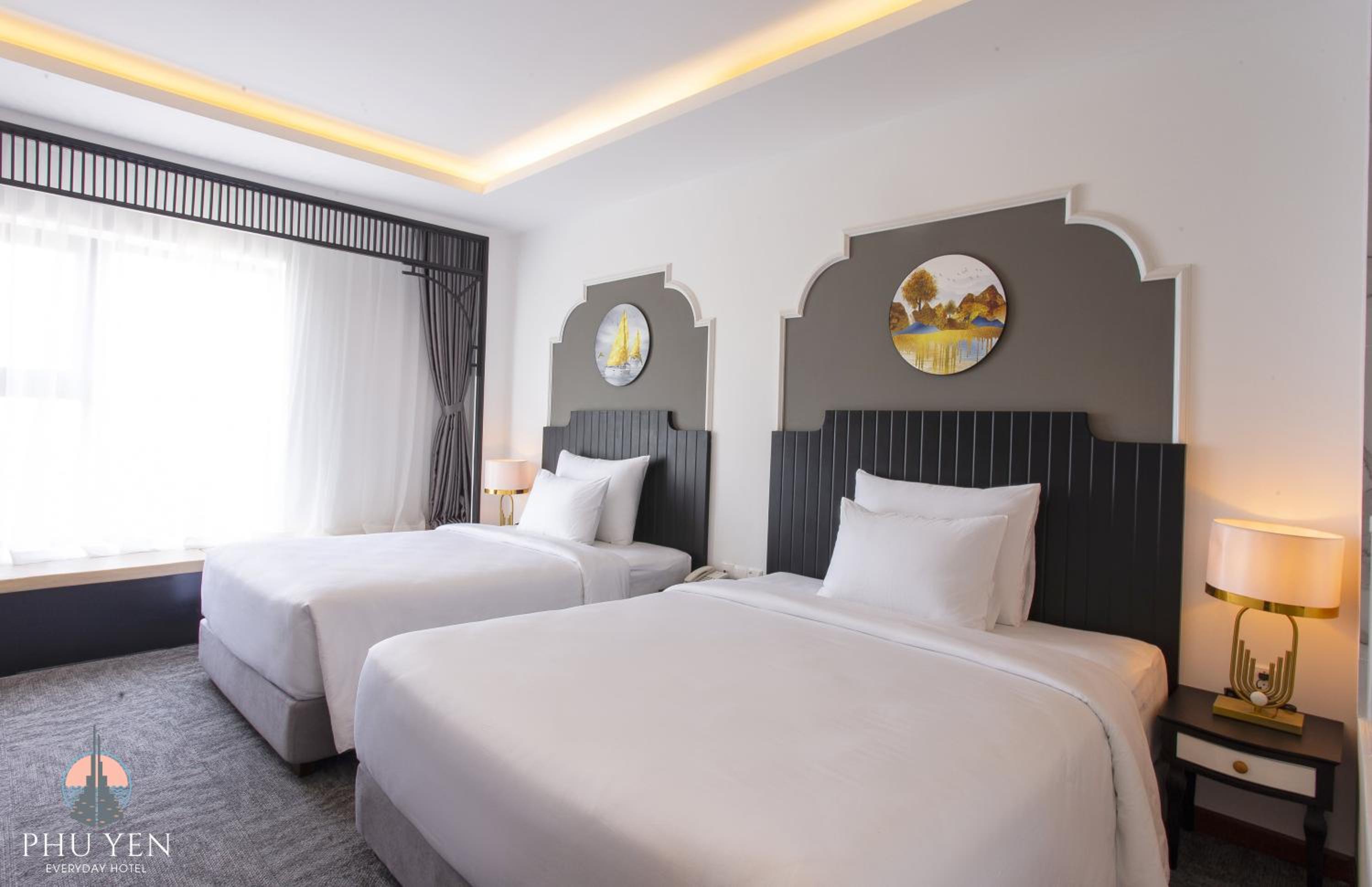 Deluxe Twin Room with Sea View photo 1