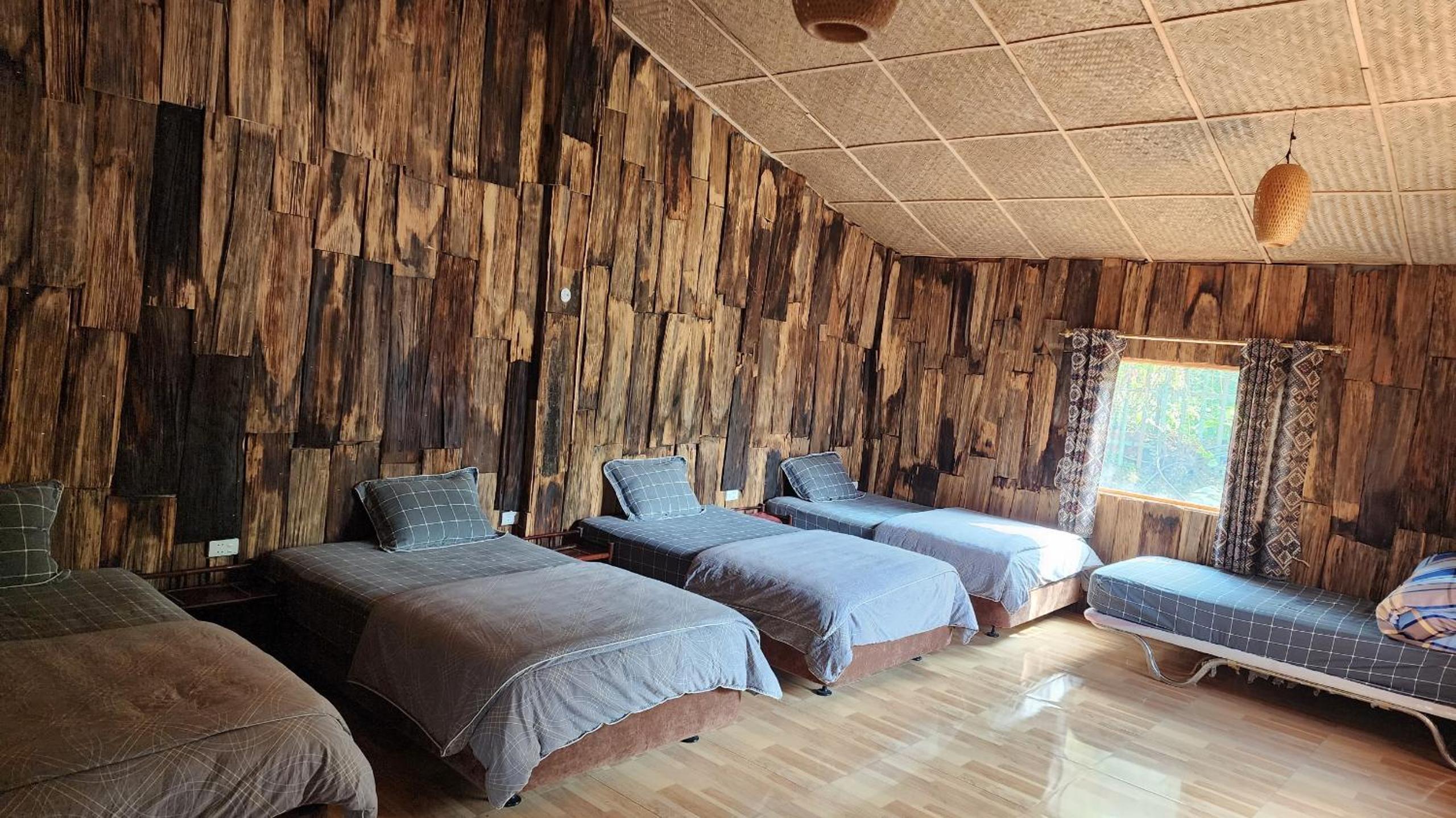 Mixed Dormitory Room photo 3