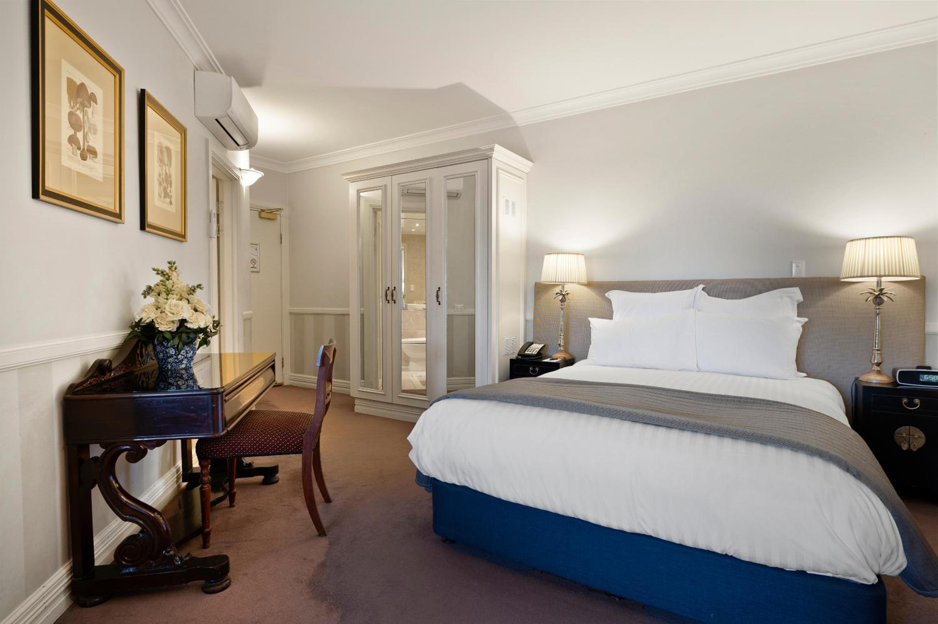Grand Deluxe Double Room with Valley View