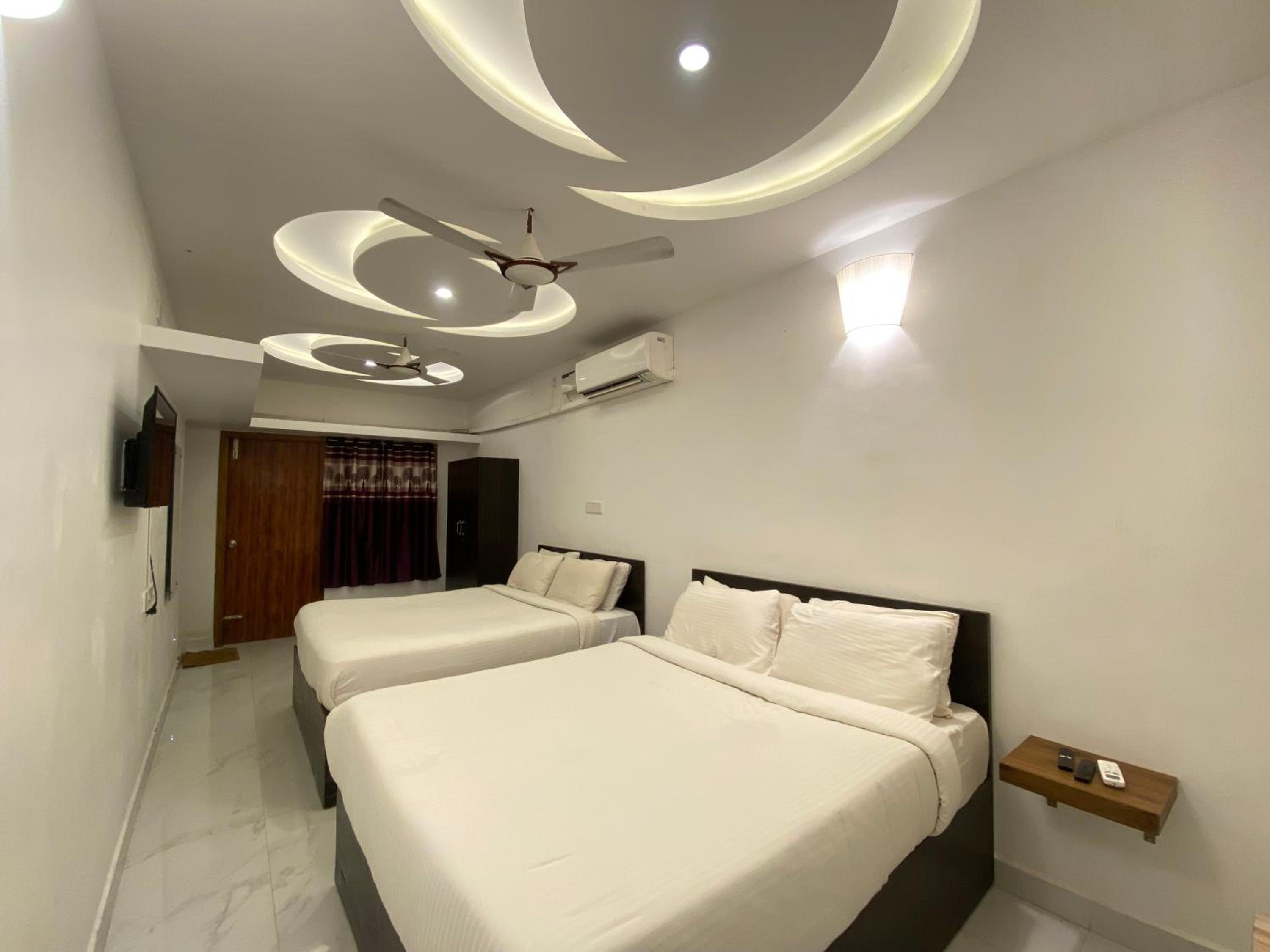 Superior Villa - Photo 32