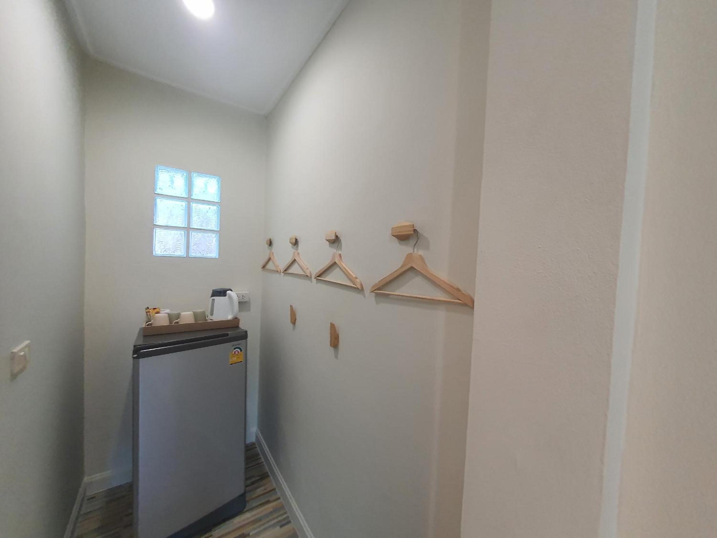 Superior Quadruple Room - Photo 11